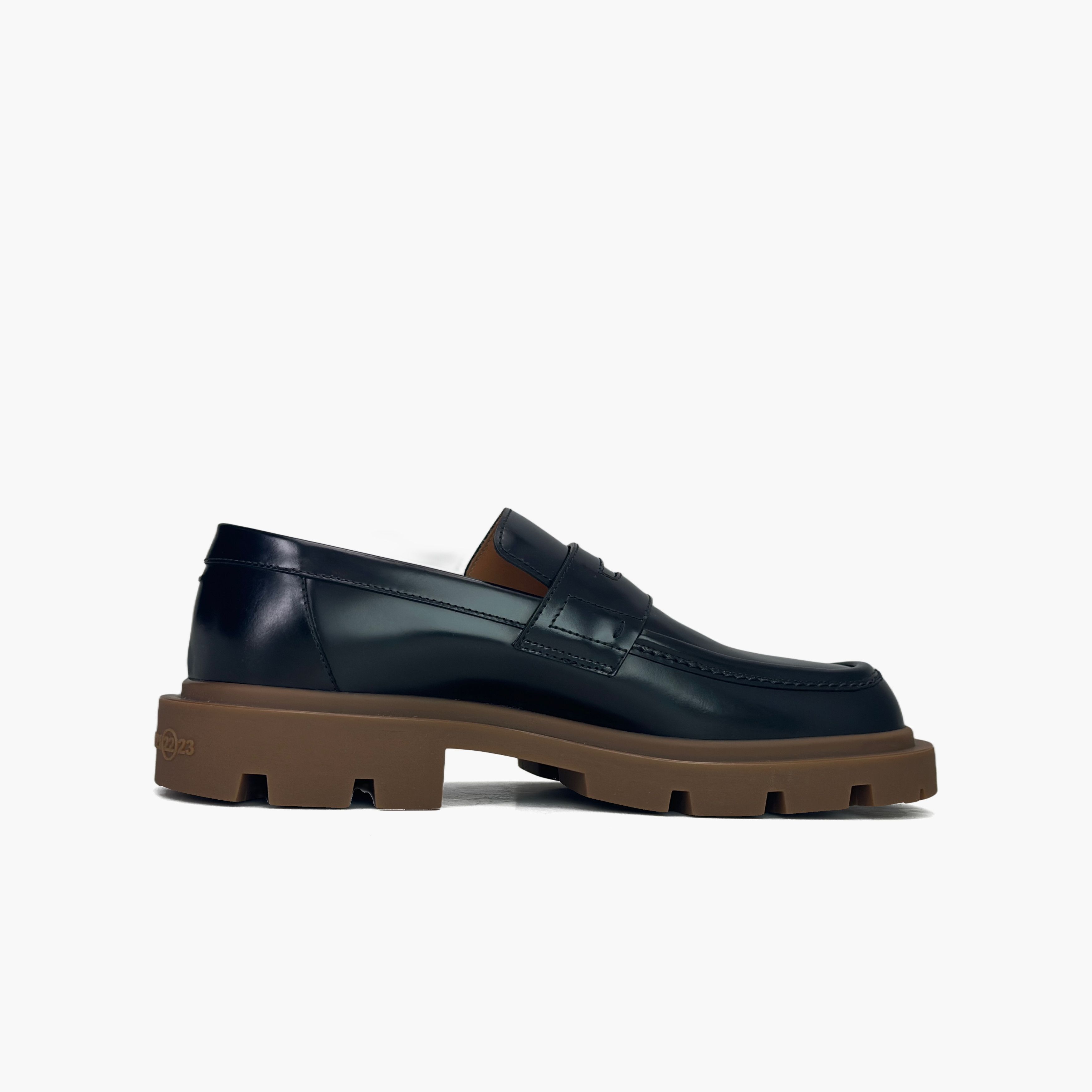 Maison Margiela Maison Margiela Black Chunky Loafers Size 39 Size US 9 / IT 39 - 2 Thumbnail