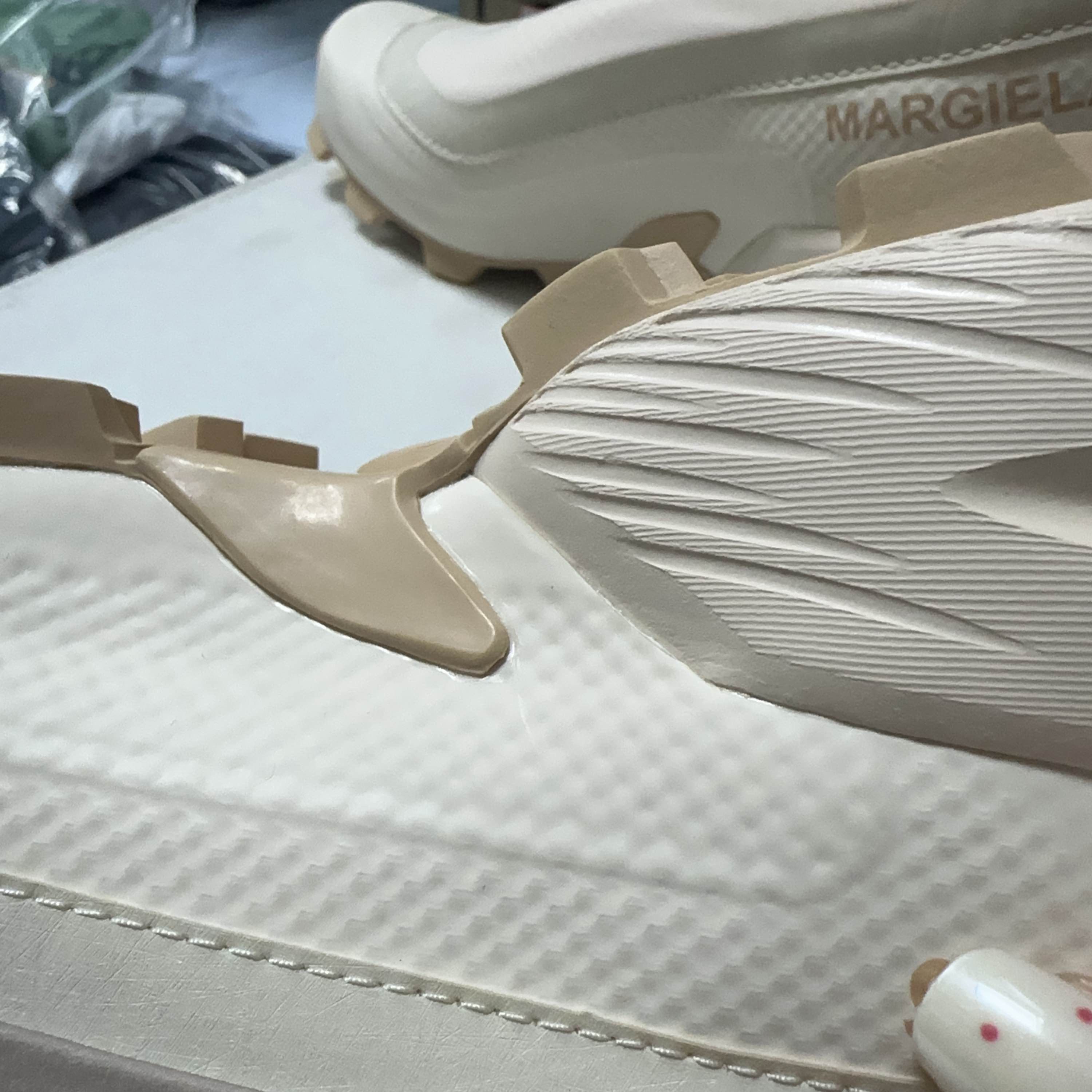 MM6 × Salomon MM6 Maison Margiela x Salomon Crosswader Boots Size 38 Size US 8 / IT 38 - 7 Thumbnail