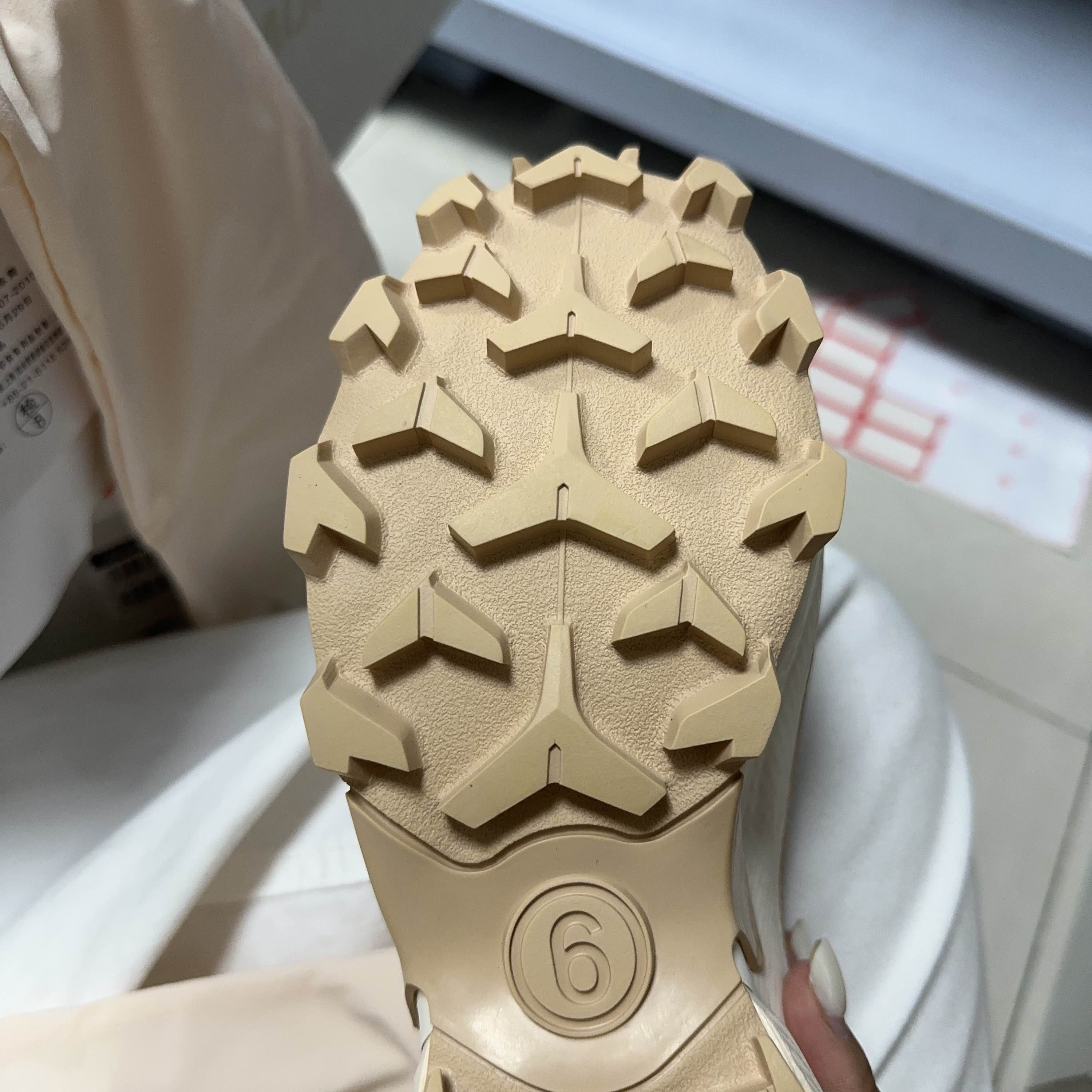 MM6 × Salomon MM6 Maison Margiela x Salomon Crosswader Boots Size 38 Size US 8 / IT 38 - 12 Thumbnail