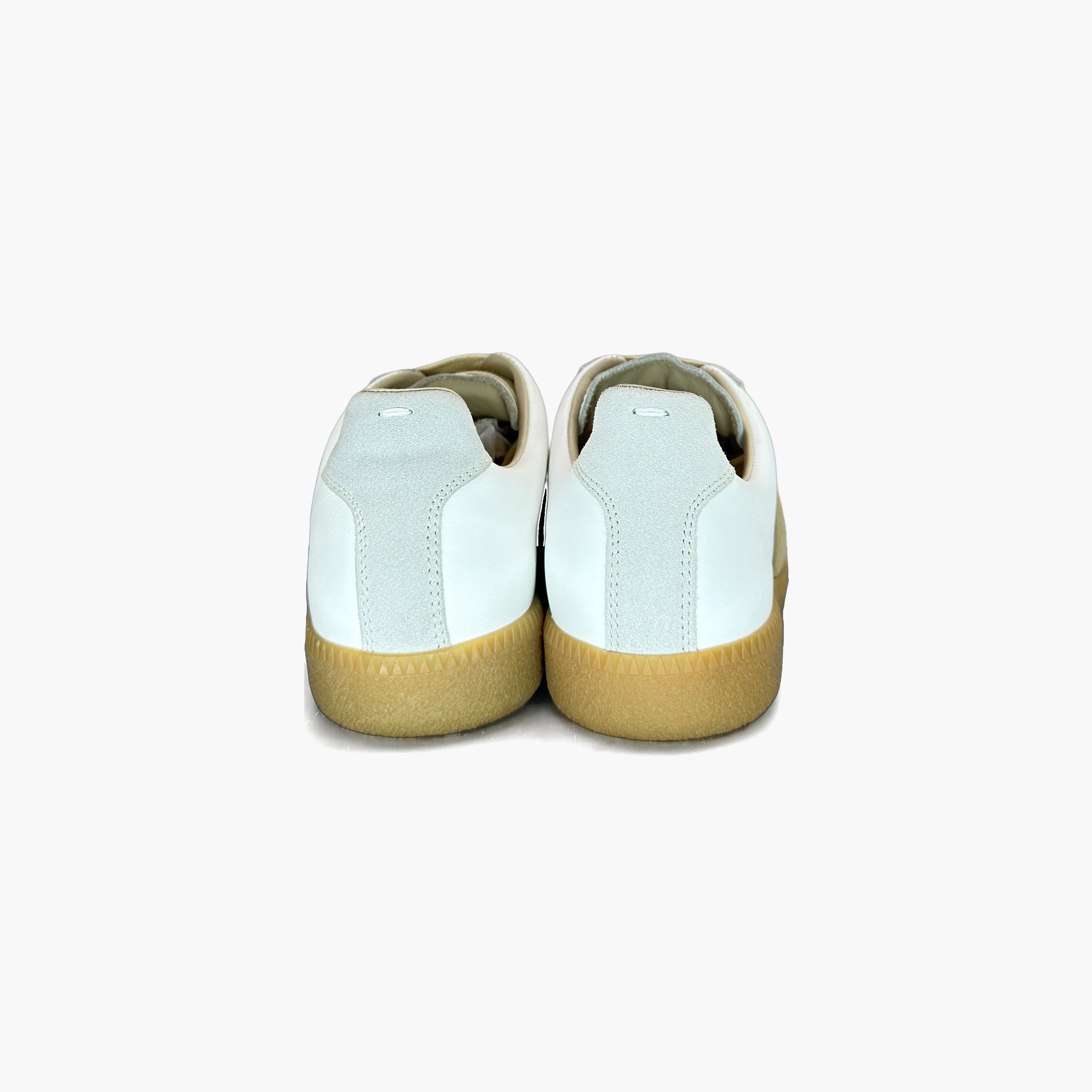 Maison Margiela Maison Margiela Replica Elastic Low-Top Sneakers Size 37.5 Size US 7.5 / IT 37.5 - 6 Thumbnail
