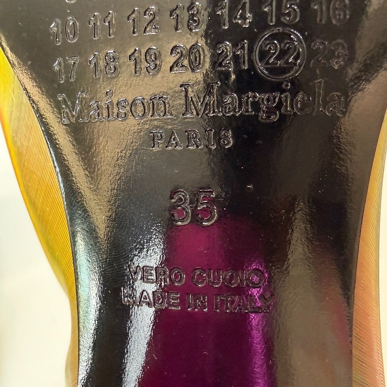 Maison Margiela Maison Margiela Iridescent Tabi Boots Size 35 Size US 5 / IT 35 - 5 Thumbnail