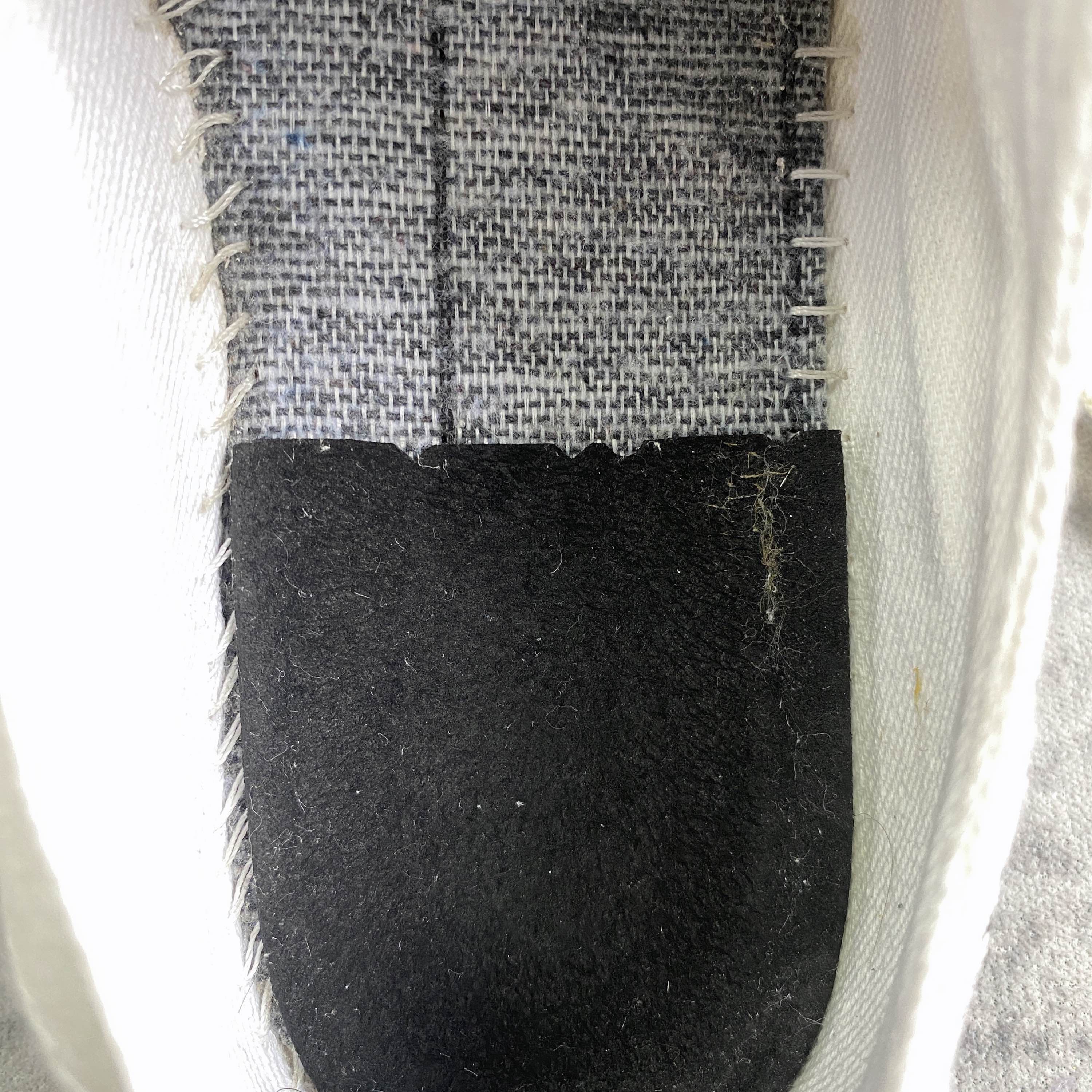 Maison Margiela Maison Margiela White Tabi Low-Top Sneakers Size 36 Size US 6 / IT 36 - 8 Thumbnail