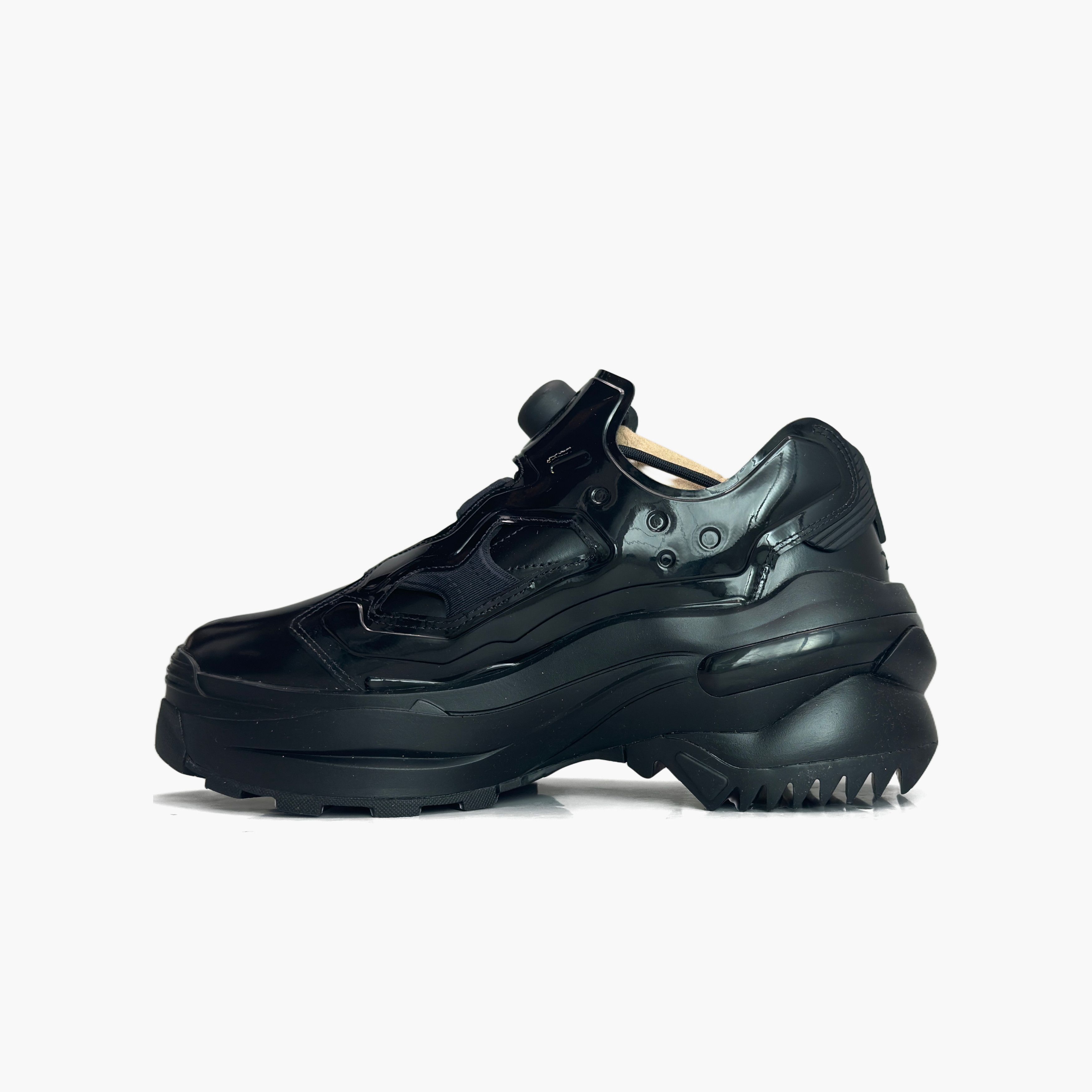 Maison Margiela × Reebok Maison Margiela x Reebok Tabi Pump Sneakers Size 7 Size US 7 / EU 40 - 3 Thumbnail