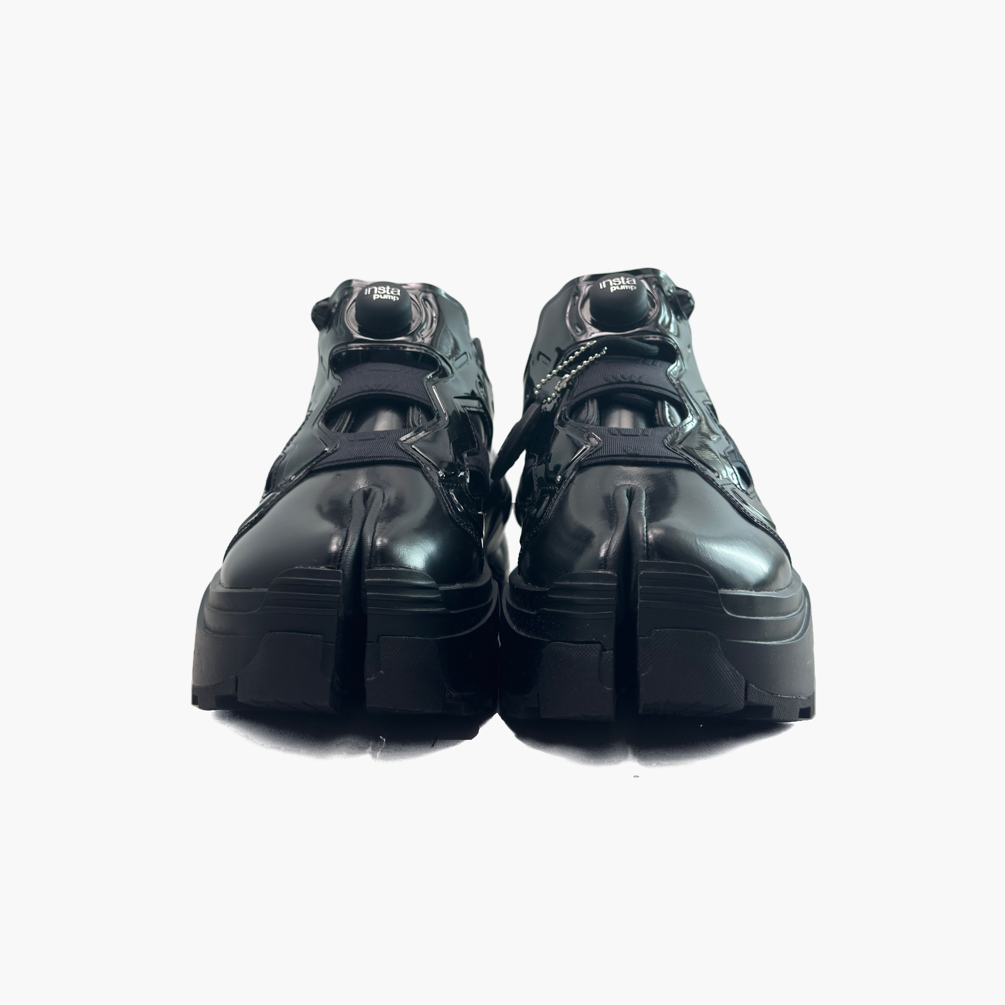 Maison Margiela × Reebok Maison Margiela x Reebok Tabi Pump Sneakers Size 7 Size US 7 / EU 40 - 5 Thumbnail