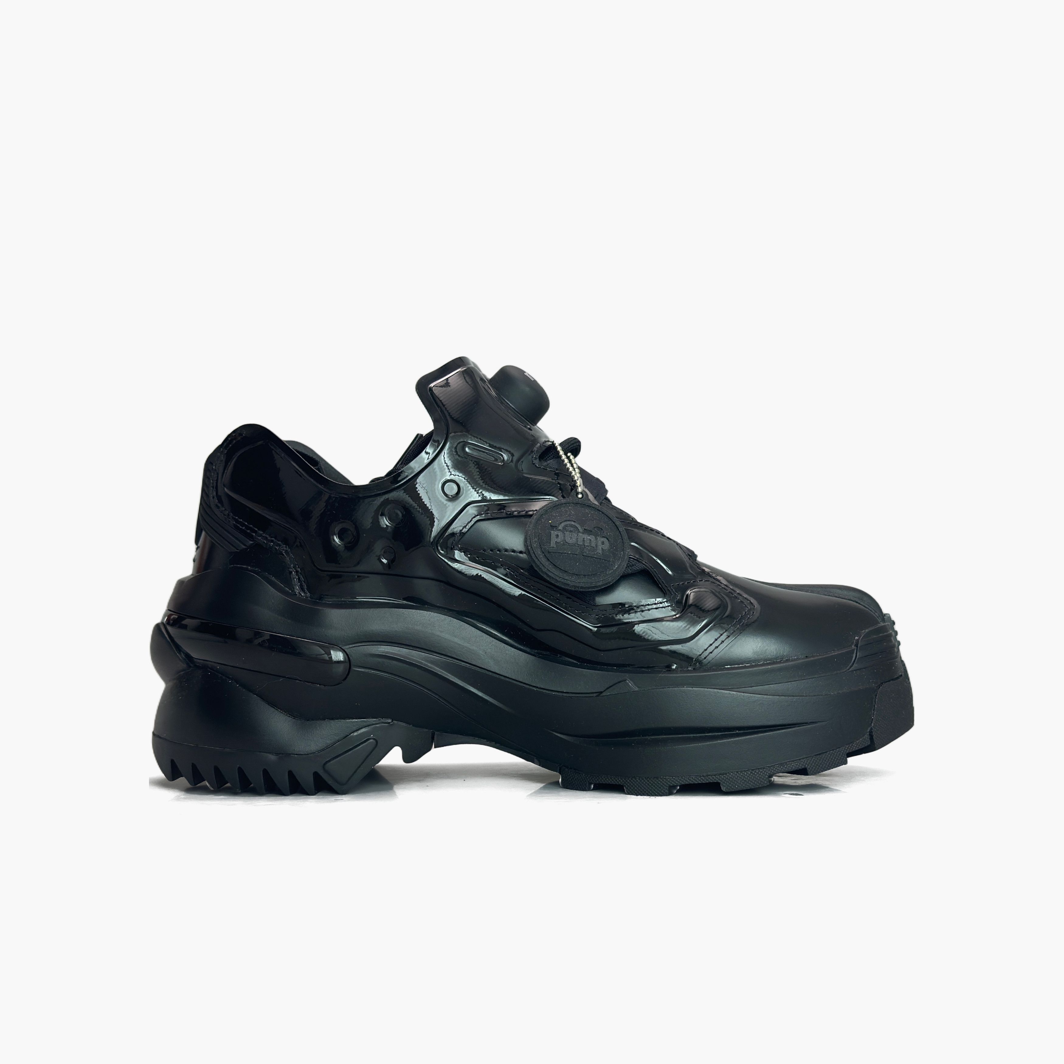 Maison Margiela × Reebok Maison Margiela x Reebok Tabi Pump Sneakers Size 7 Size US 7 / EU 40 - 2 Thumbnail