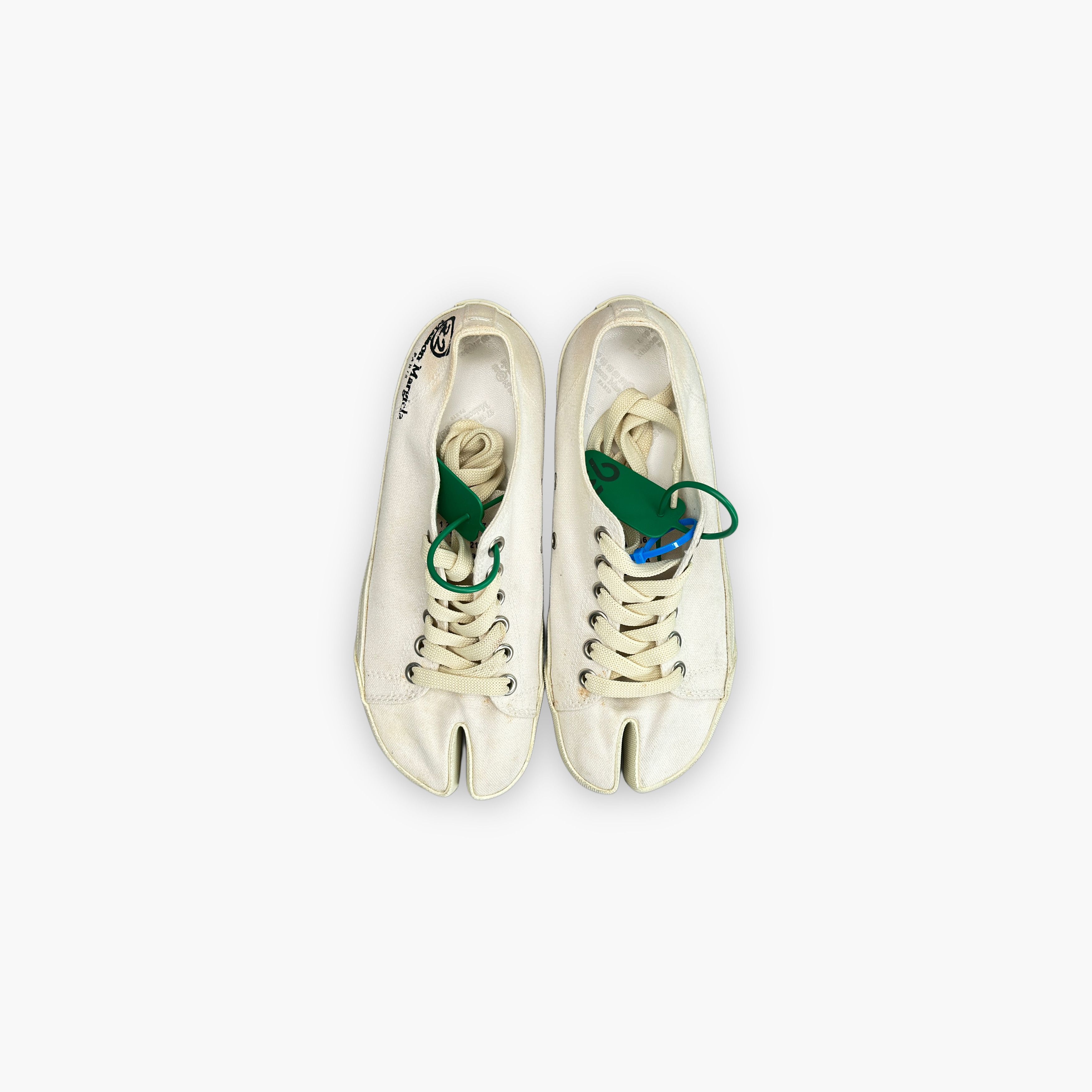 Maison Margiela Maison Margiela Tabi Low-Top Sneakers Size 37 Size US 7 / IT 37 - 9 Thumbnail