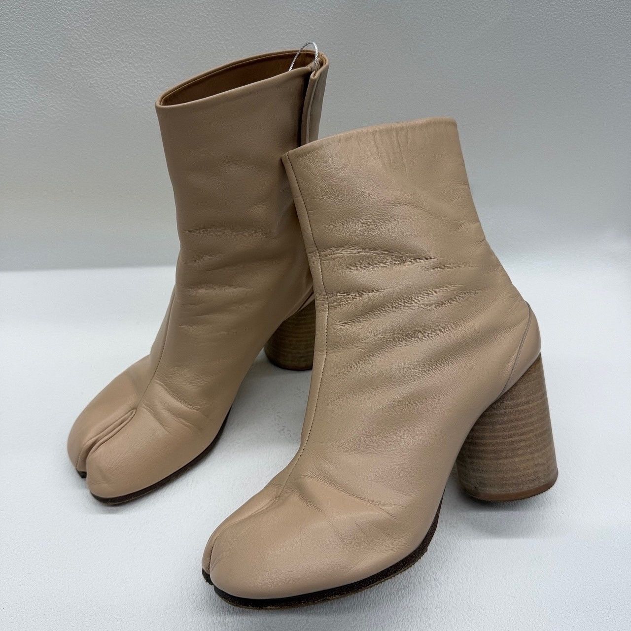 Maison Margiela Maison Margiela Tabi Ankle Boots Size 38 Size US 8 / IT 38 - 8 Thumbnail