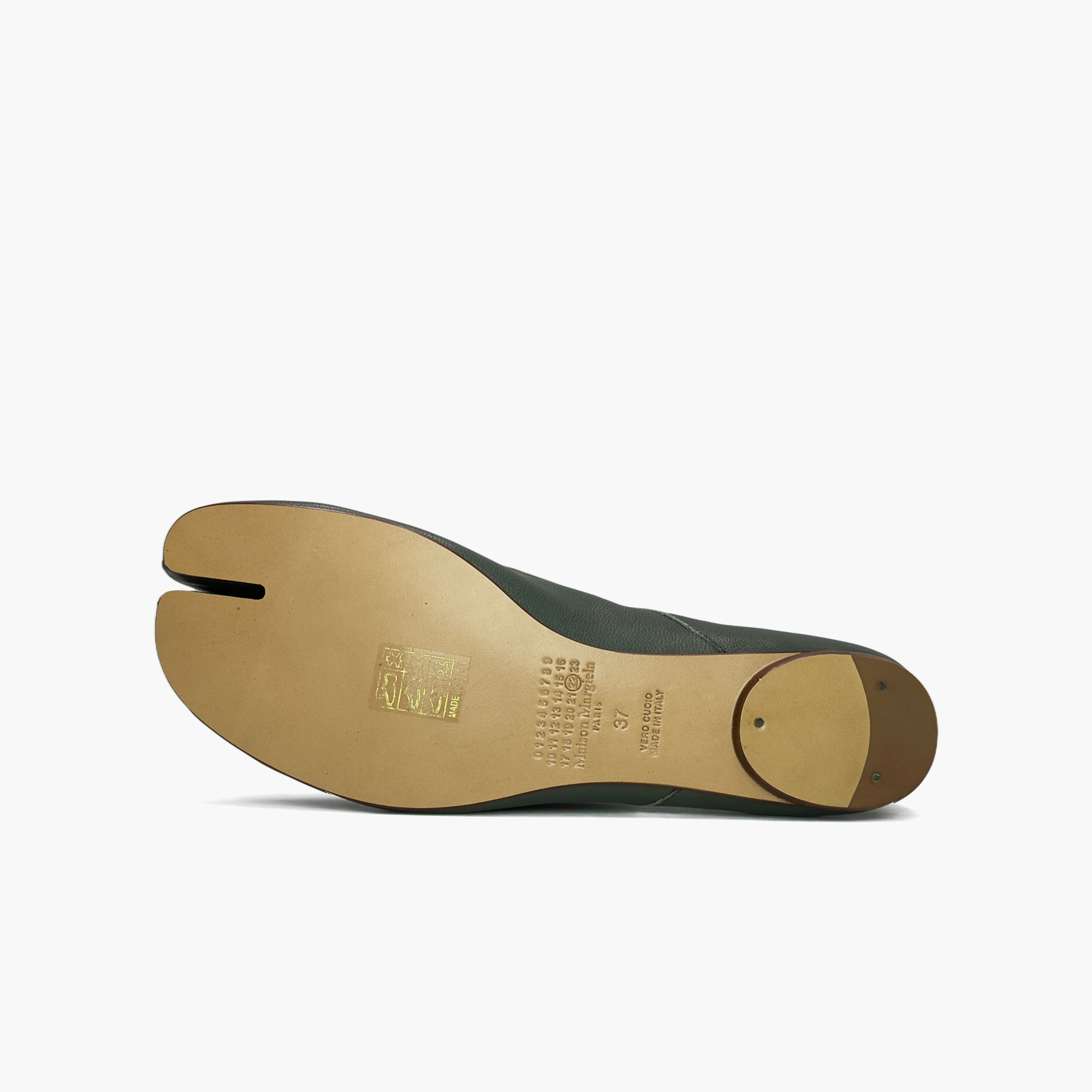 Maison Margiela Maison Margiela Green Leather Tabi Ballet Flats Size 37 Size US 7 / IT 37 - 8 Thumbnail