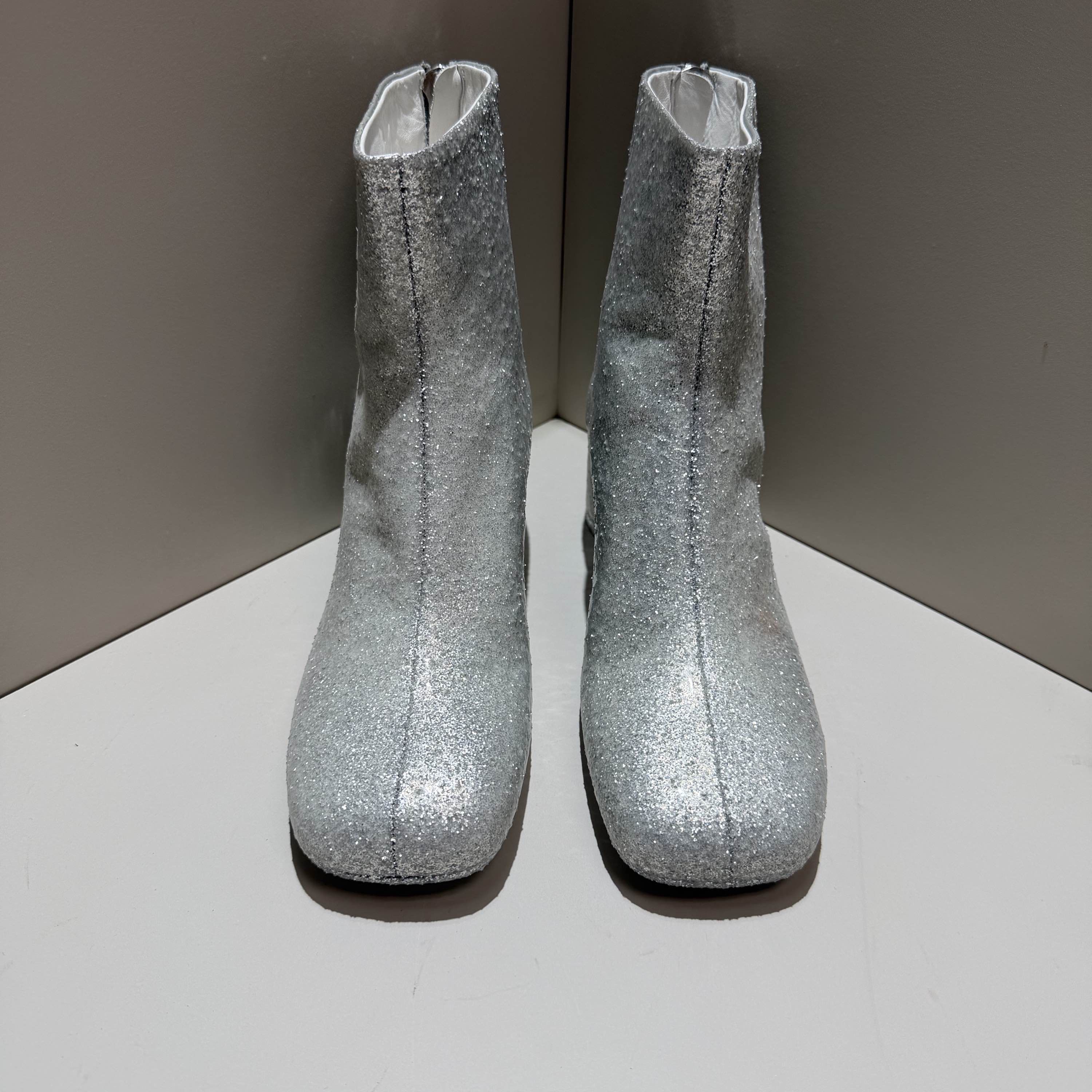 MM6 MM6 Maison Margiela Silver Glitter Boots Size 36 Size US 6 / IT 36 - 2 Thumbnail