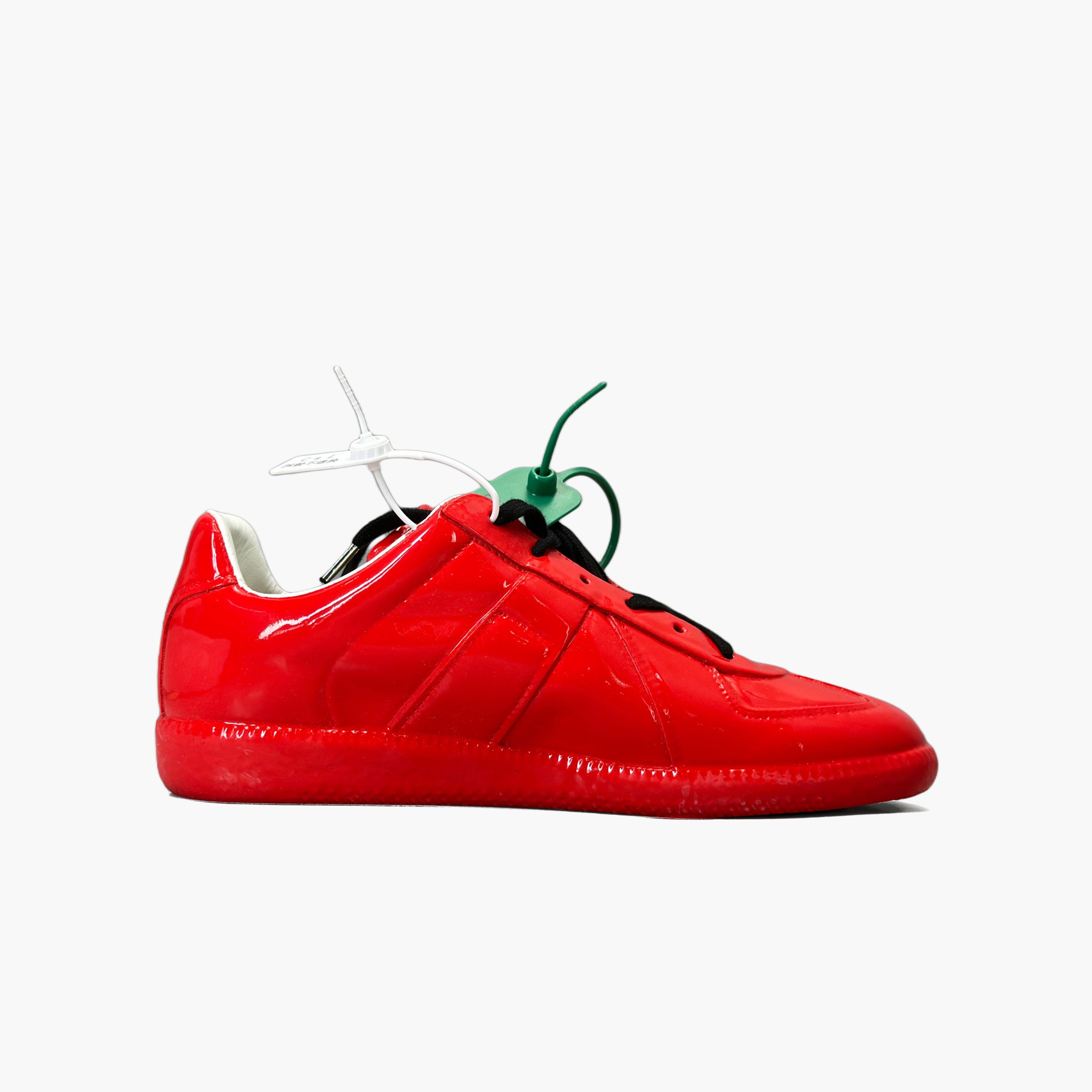 Maison Margiela Maison Margiela Replica Patent Leather Sneakers Size 38.5 Size US 8.5 / IT 38.5 - 2 Thumbnail