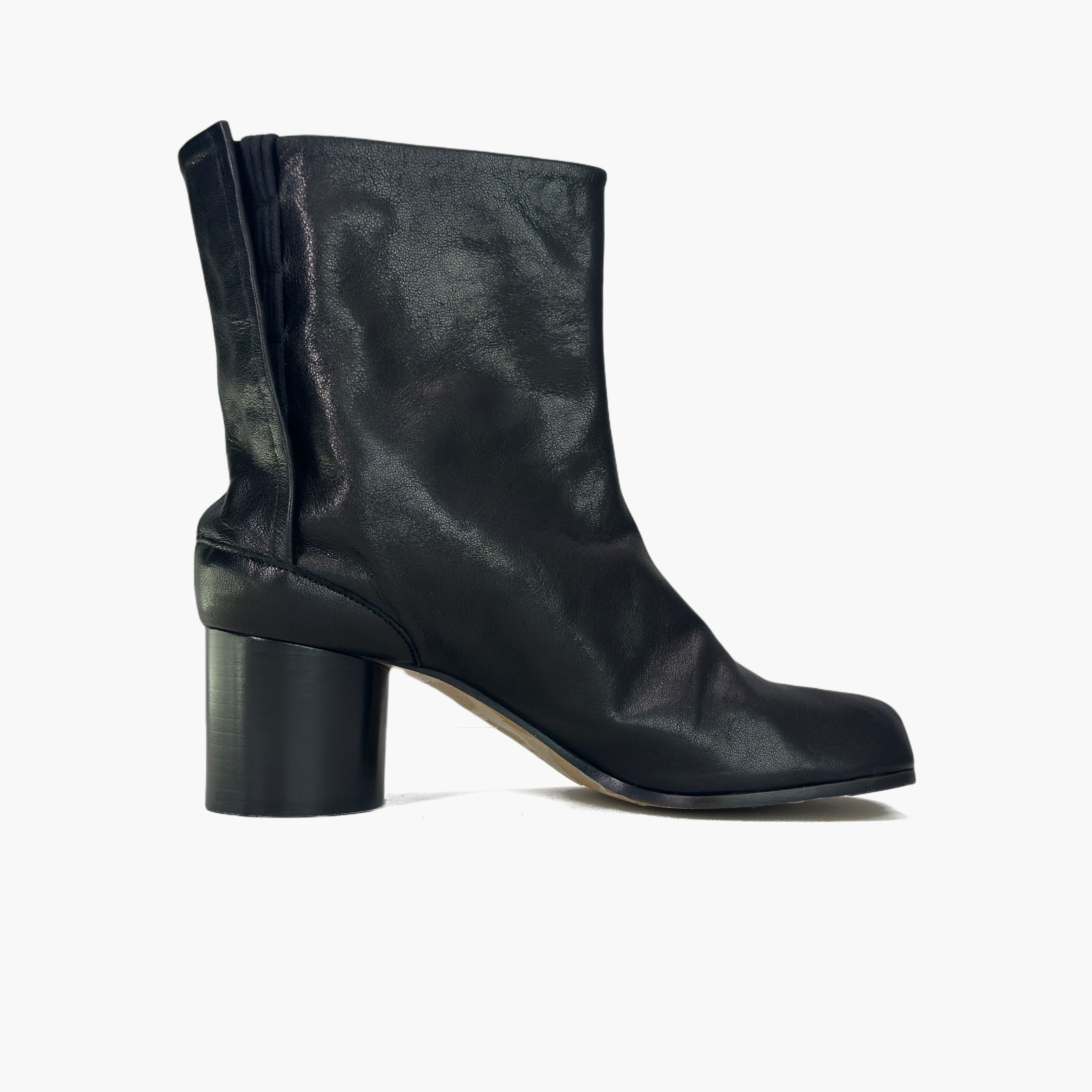 Maison Margiela Maison Margiela Black Tabi Boots Size 39 Size US 9 / IT 39 - 2 Thumbnail