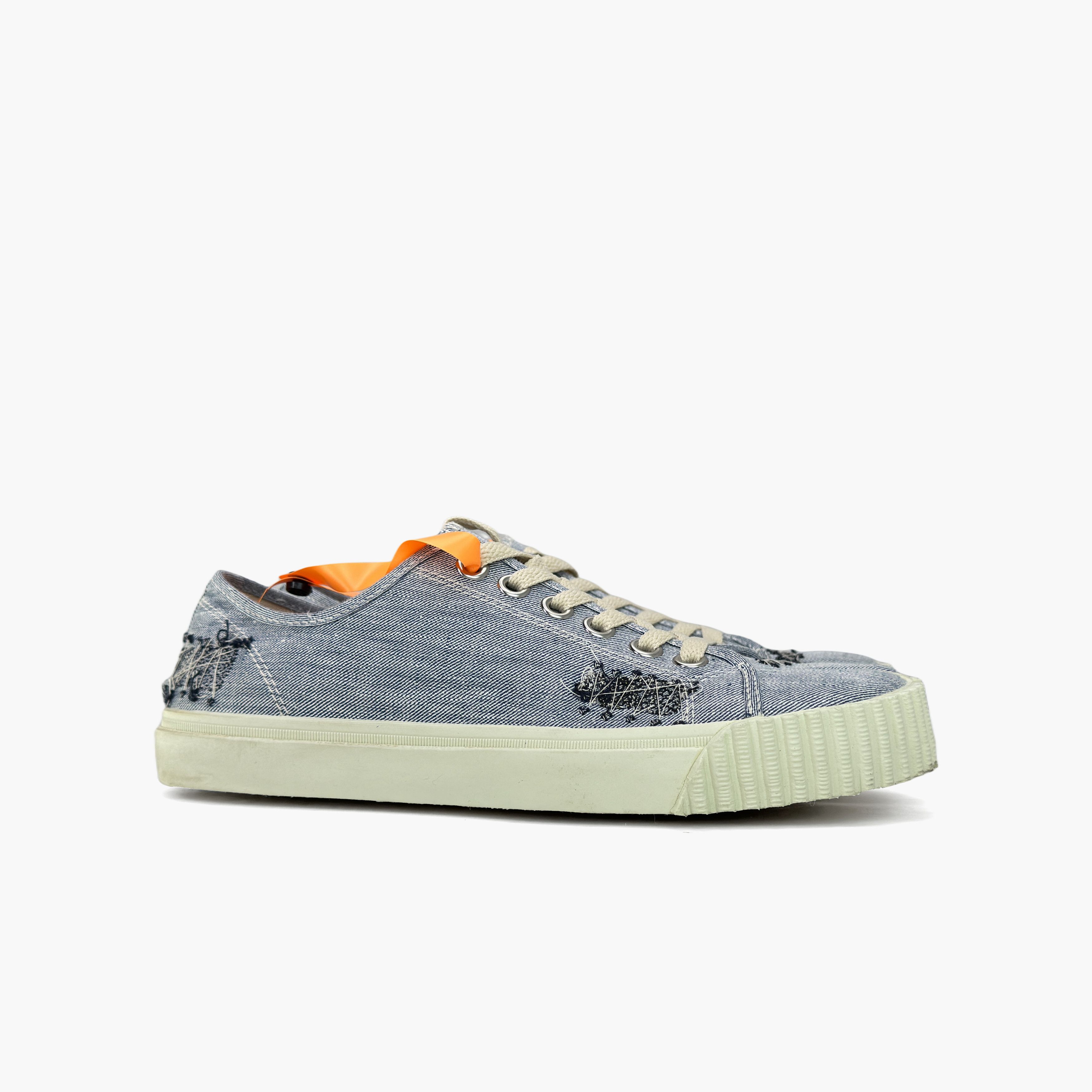 Maison Margiela Maison Margiela Denim Tabi Sneakers Size 38 Size US 8 / IT 38 - 4 Thumbnail