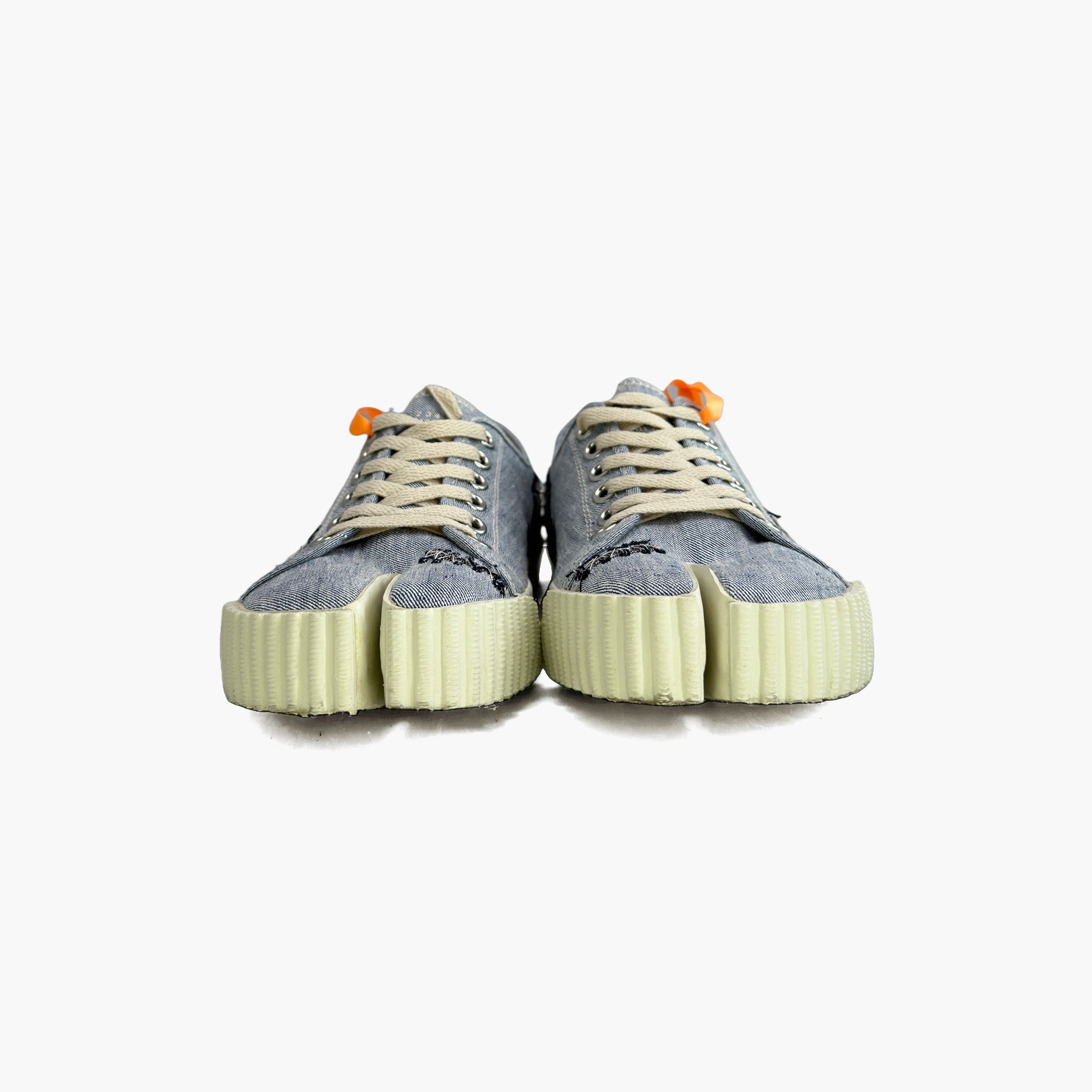 Maison Margiela Maison Margiela Denim Tabi Sneakers Size 38 Size US 8 / IT 38 - 5 Thumbnail