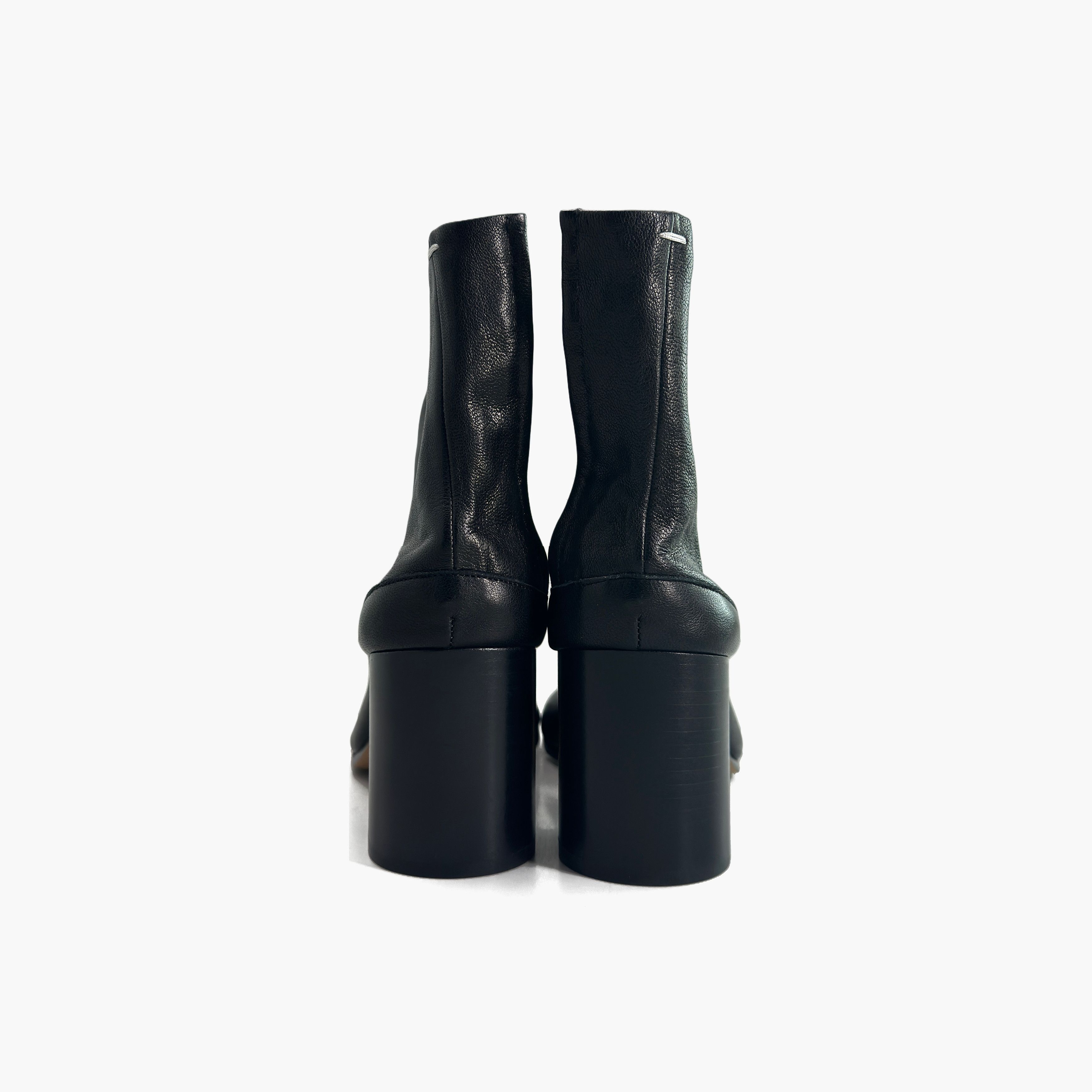Maison Margiela Maison Margiela Tabi Ankle Boots Size 36 Size US 6 / IT 36 - 6 Thumbnail