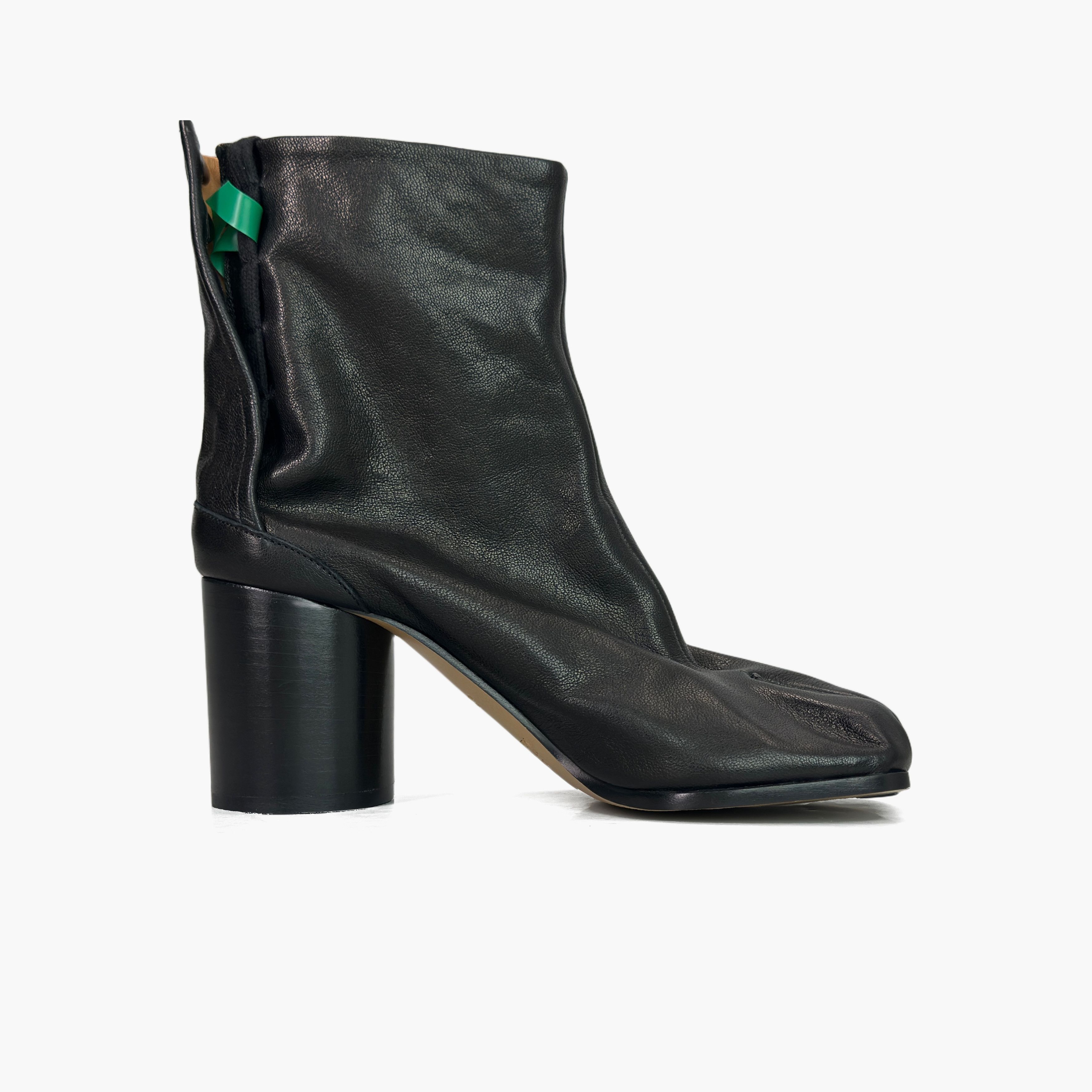 Maison Margiela Maison Margiela Tabi Ankle Boots Size 36 Size US 6 / IT 36 - 2 Thumbnail
