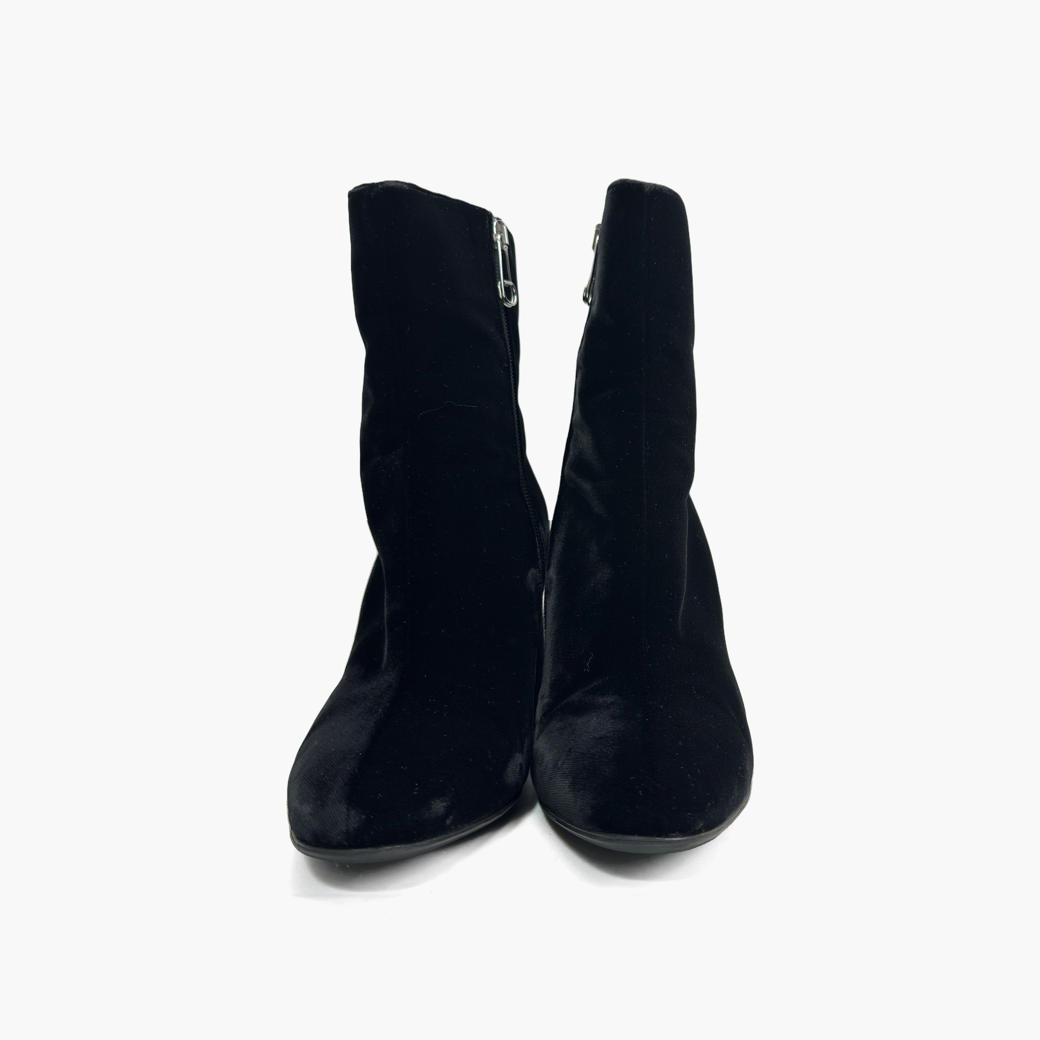 Maison Margiela Maison Margiela Velvet Tabi Boots Size 39 Size US 9 / IT 39 - 5 Thumbnail