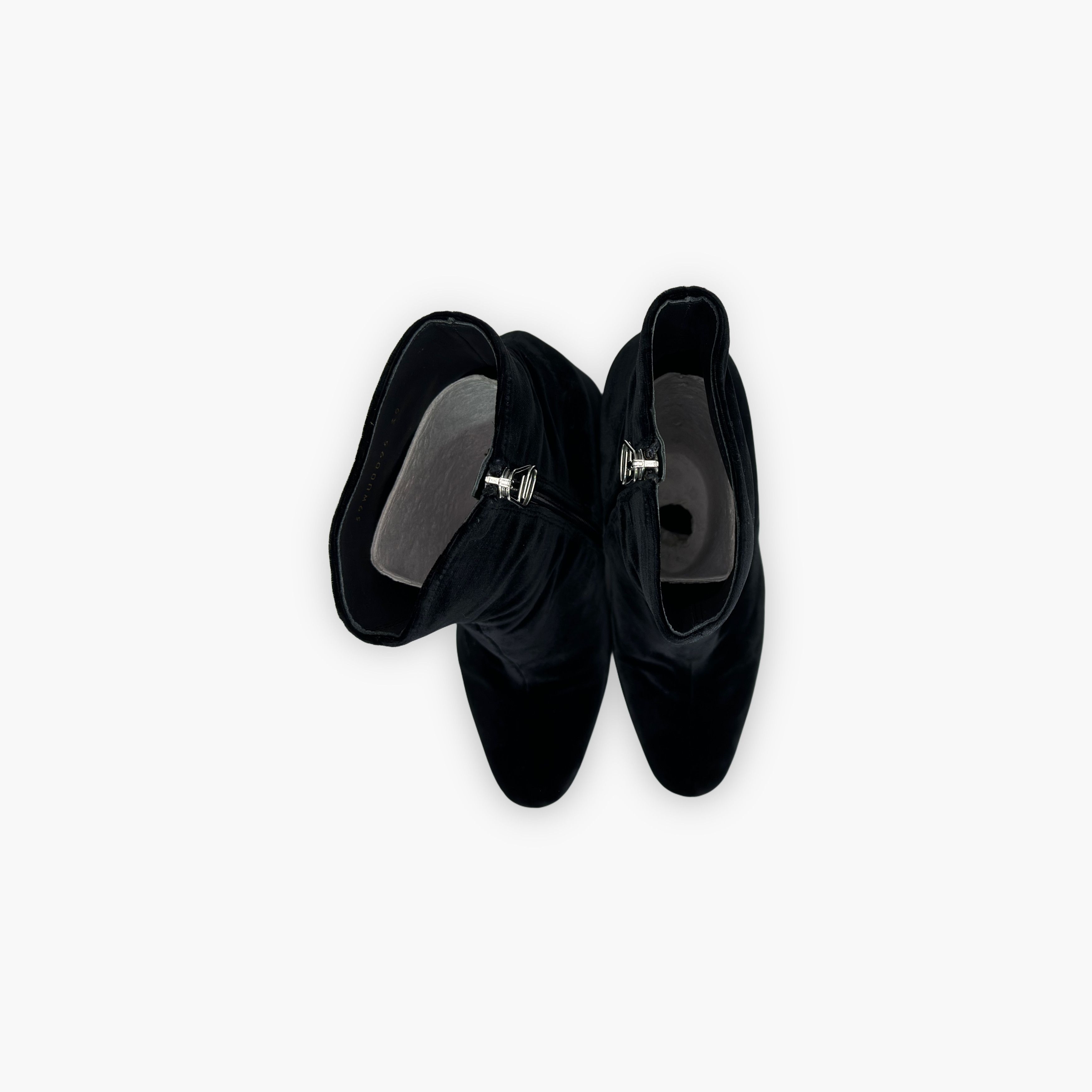 Maison Margiela Maison Margiela Velvet Tabi Boots Size 39 Size US 9 / IT 39 - 9 Thumbnail