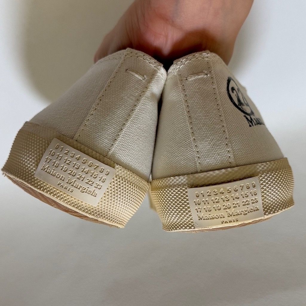 Maison Margiela Maison Margiela Tabi Low-Top Sneakers Size 38 Size US 8 / IT 38 - 4 Thumbnail
