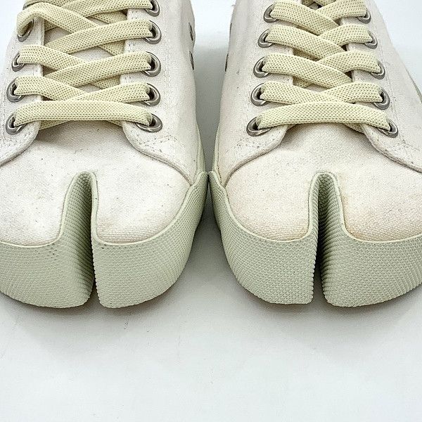 Maison Margiela Maison Margiela Tabi Low-Top Sneakers Size 37 Size US 7 / IT 37 - 9 Thumbnail