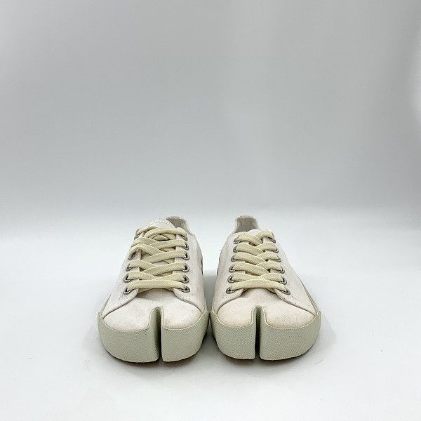 Maison Margiela Maison Margiela Tabi Low-Top Sneakers Size 37 Size US 7 / IT 37 - 2 Thumbnail
