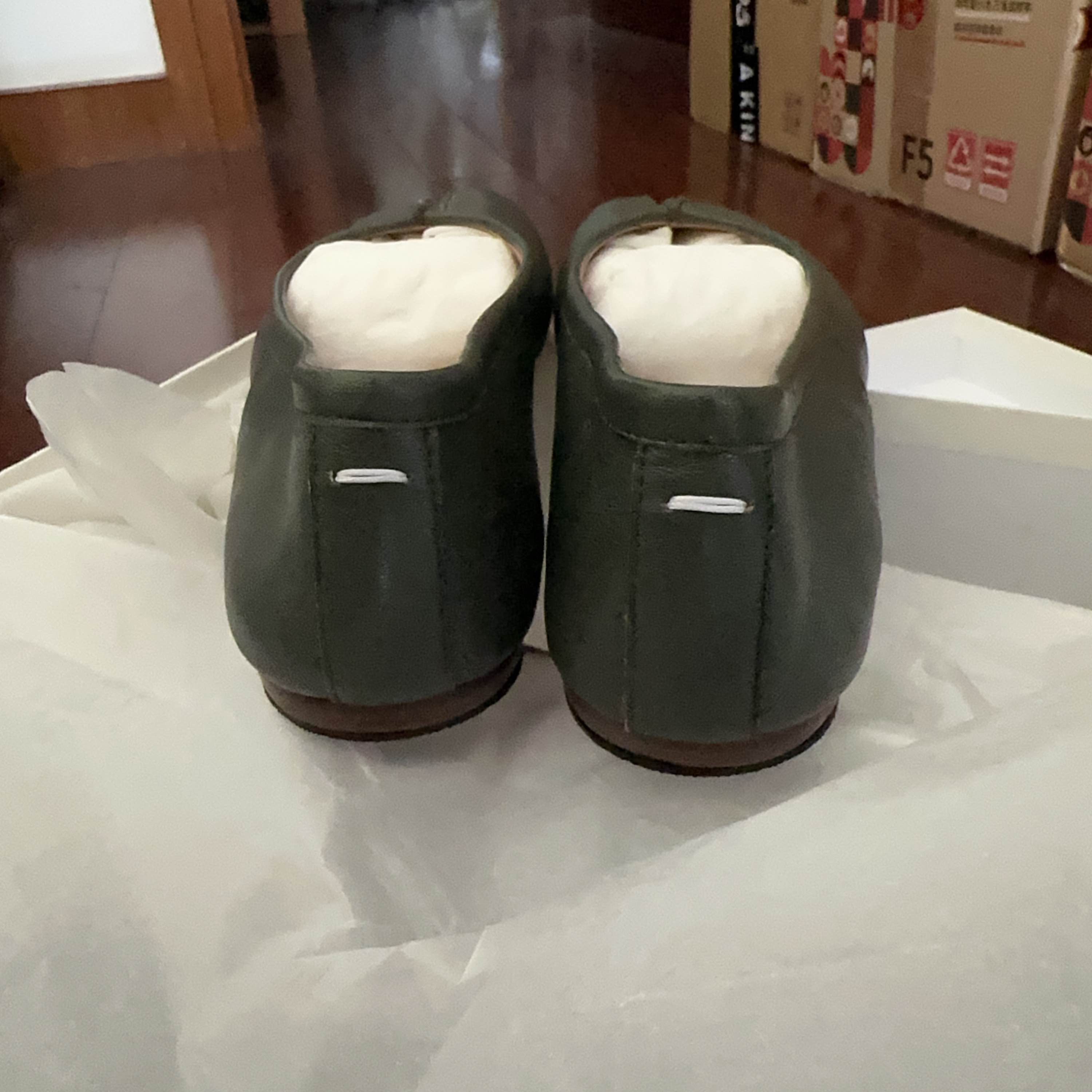 Maison Margiela Maison Margiela Green Tabi Flats Size 36.5 Size US 6.5 / IT 36.5 - 3 Thumbnail