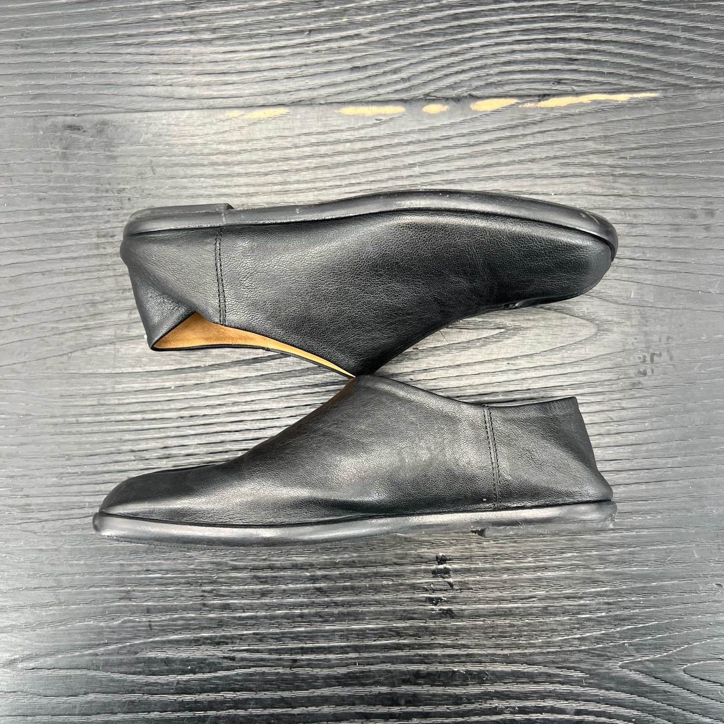 Maison Margiela Maison Margiela Tabi Leather Flats Size 36.5 Size US 6.5 / IT 36.5 - 7 Thumbnail