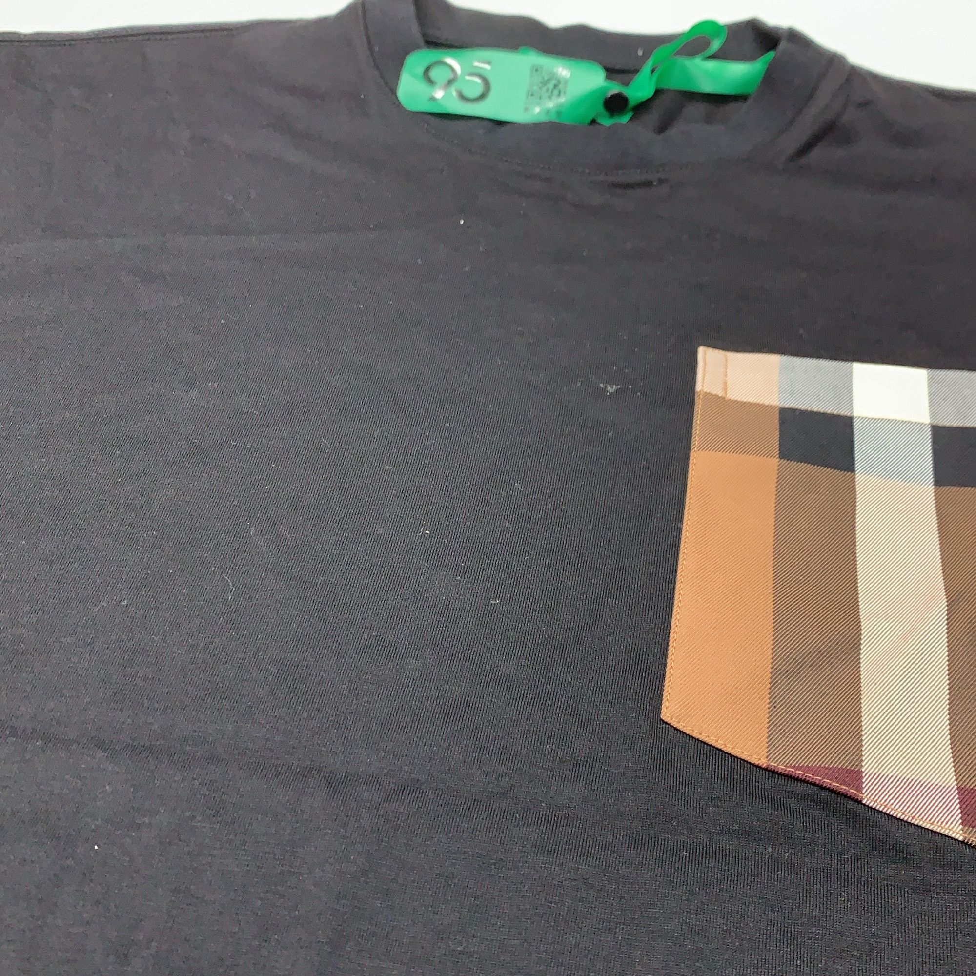 Burberry Burberry Check Pocket T-Shirt Size XS Size XS / US 0-2 / IT 36-38 - 5 Thumbnail
