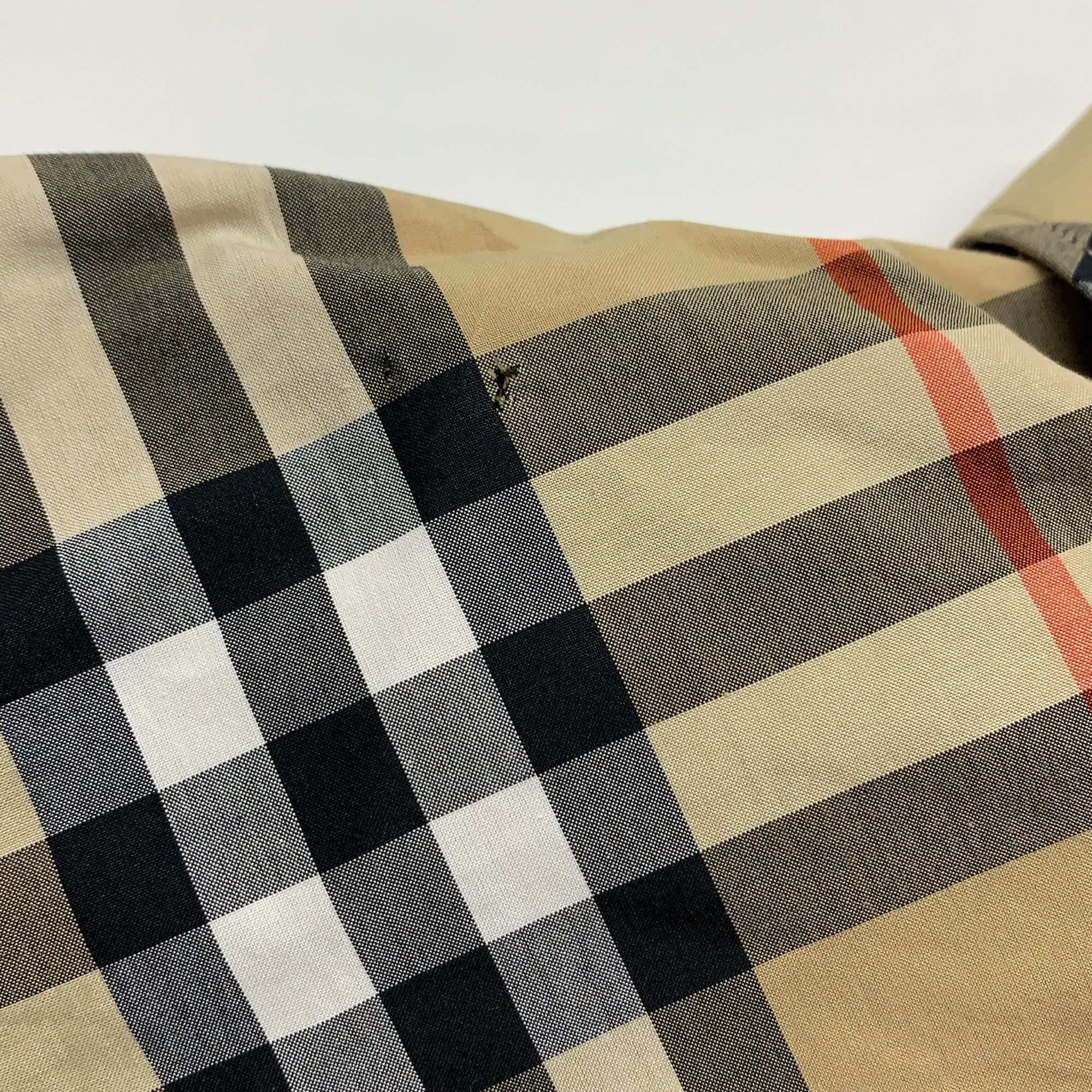 Burberry Burberry Check Long Sleeve Button Up Shirt Size 34 Size XXS / US 00 / IT 34 - 6 Thumbnail