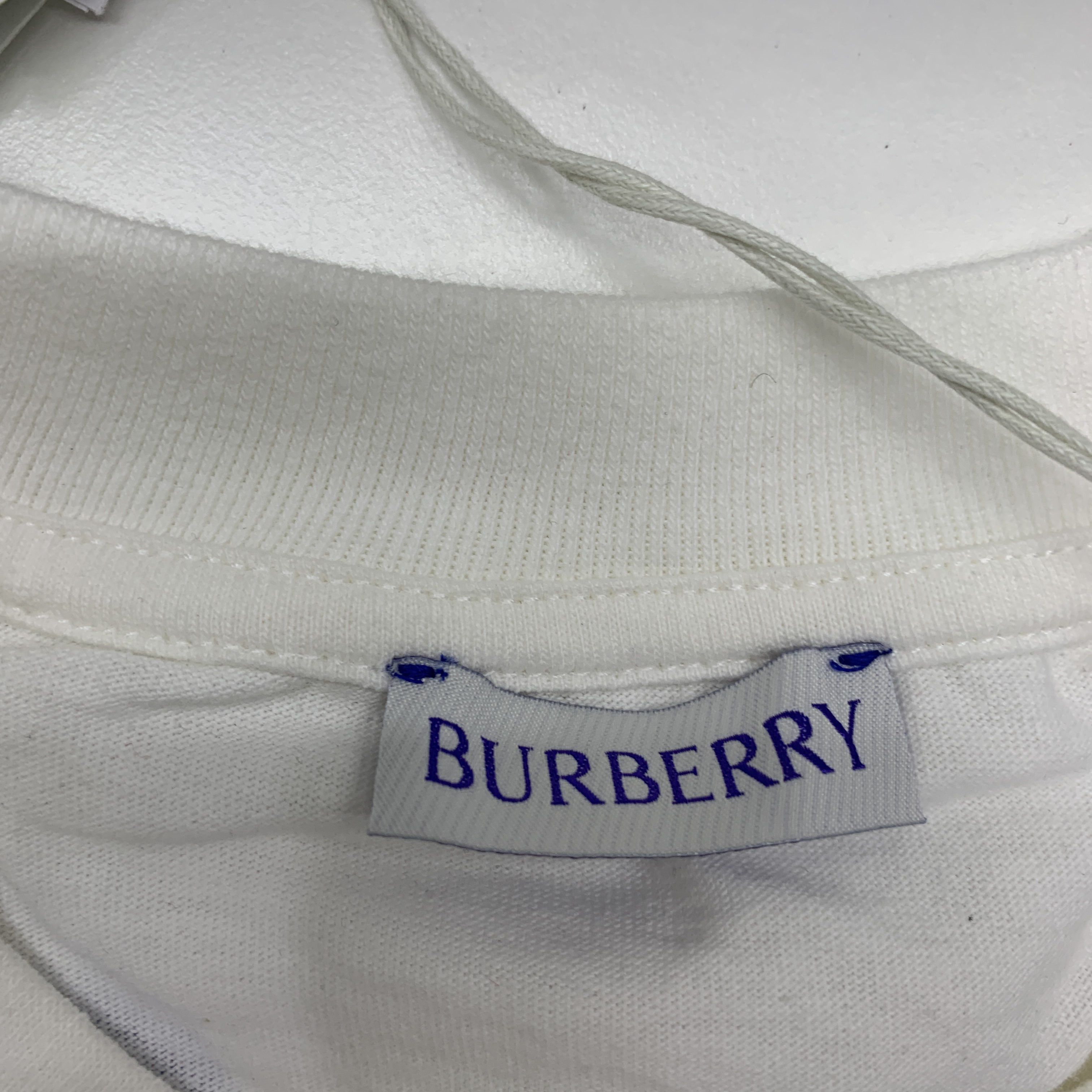 Burberry Burberry Floral Long Sleeve T-Shirt Size XXL Size US XXL / EU 58 / 5 - 3 Thumbnail