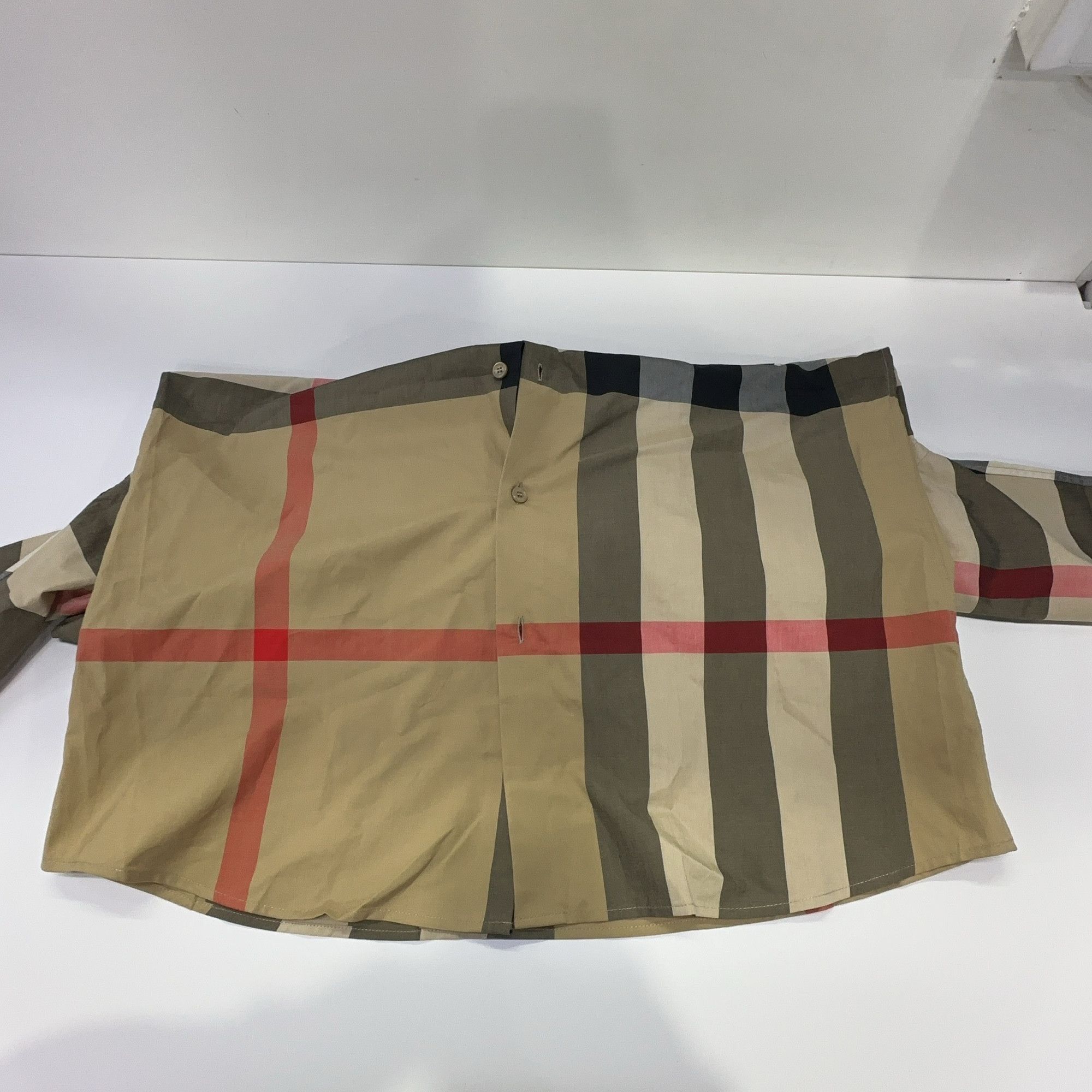 Burberry Burberry Check Long Sleeve Shirt Size XL Size US XL / EU 56 / 4 - 7 Thumbnail
