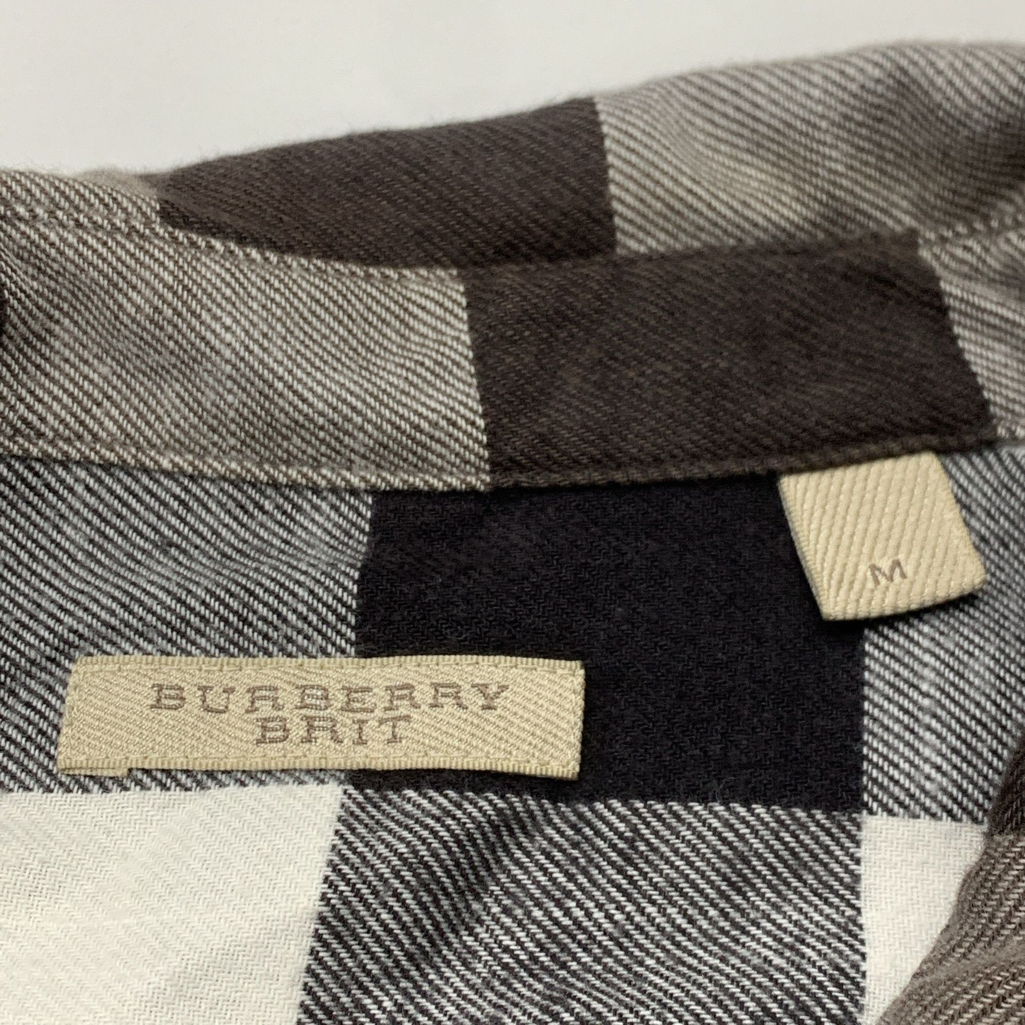 Burberry Burberry Gray Check Button Up Shirt Size M Size US M / EU 48-50 / 2 - 4 Thumbnail