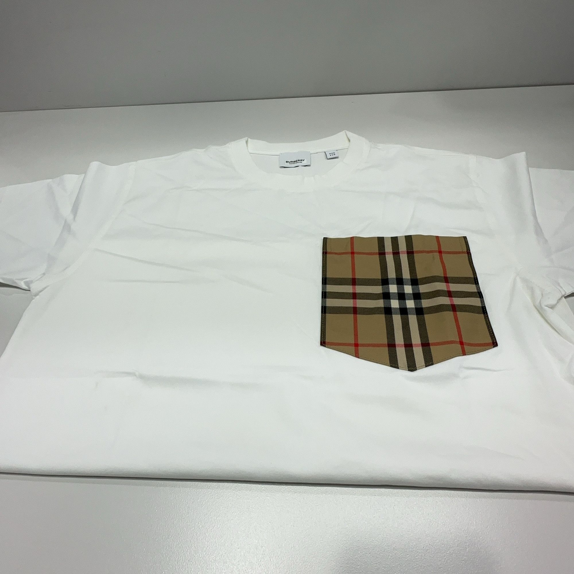Burberry Burberry Check Pocket T-Shirt Size XXS Size XXS / US 00 / IT 34 - 5 Thumbnail