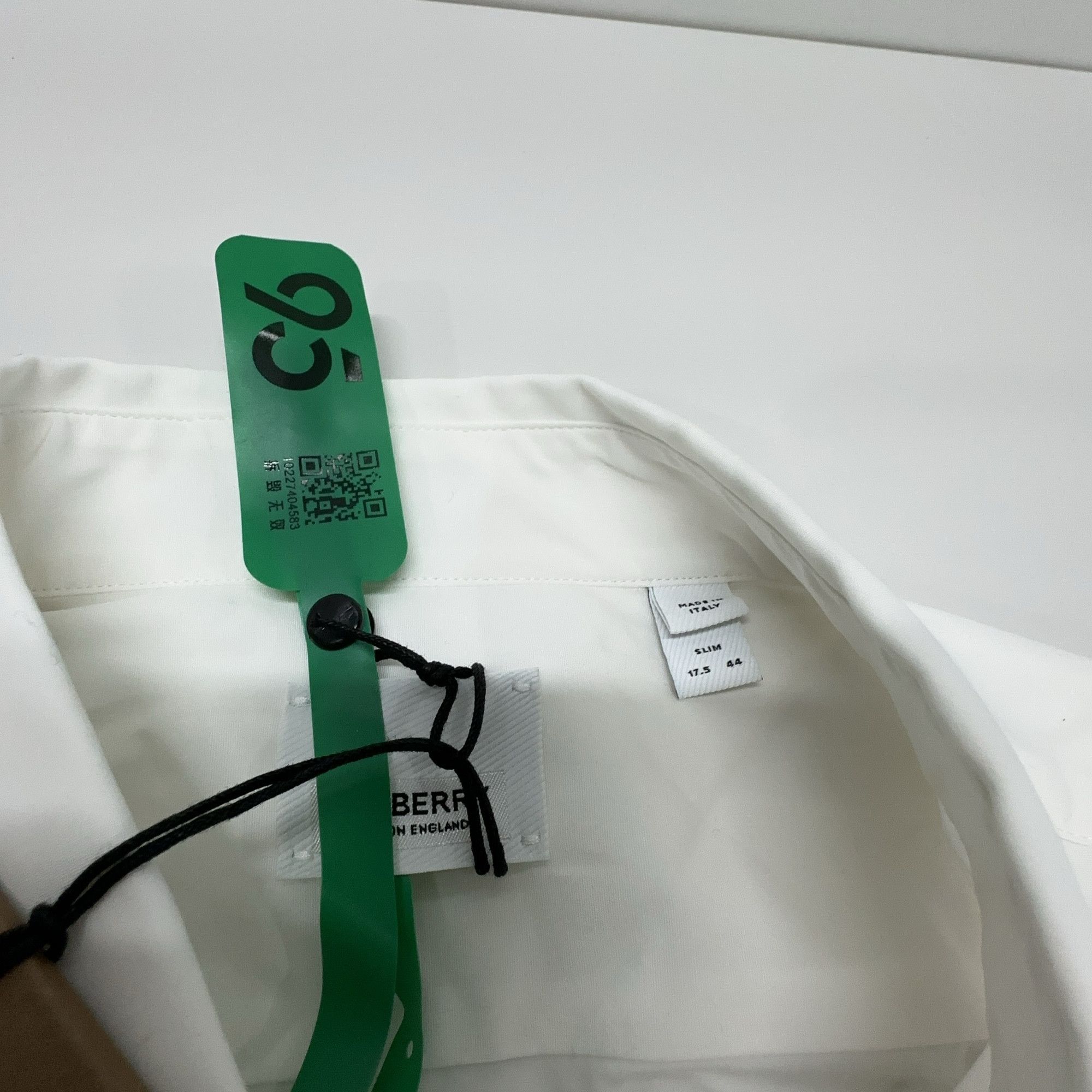 Burberry Burberry Embroidered Knight Button Up Shirt Size XL Size US S / EU 44-46 / 1 - 3 Thumbnail