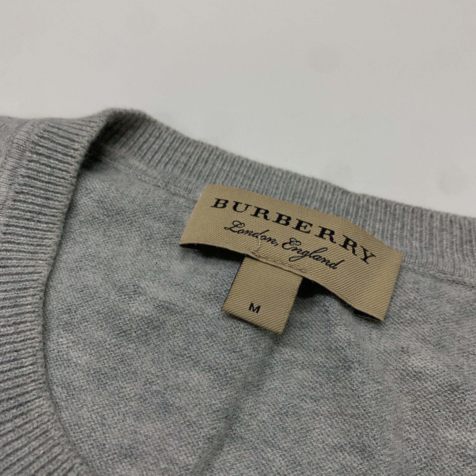Burberry Burberry Check Elbow Patch Sweater Size M Size US M / EU 48-50 / 2 - 4 Thumbnail