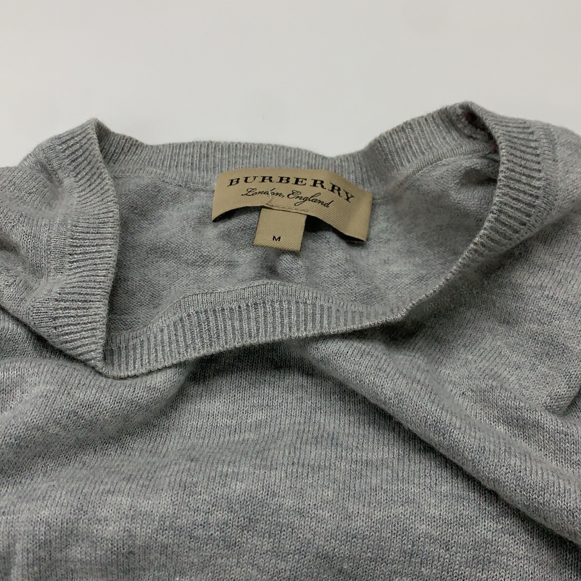 Burberry Burberry Check Elbow Patch Sweater Size M Size US M / EU 48-50 / 2 - 5 Thumbnail