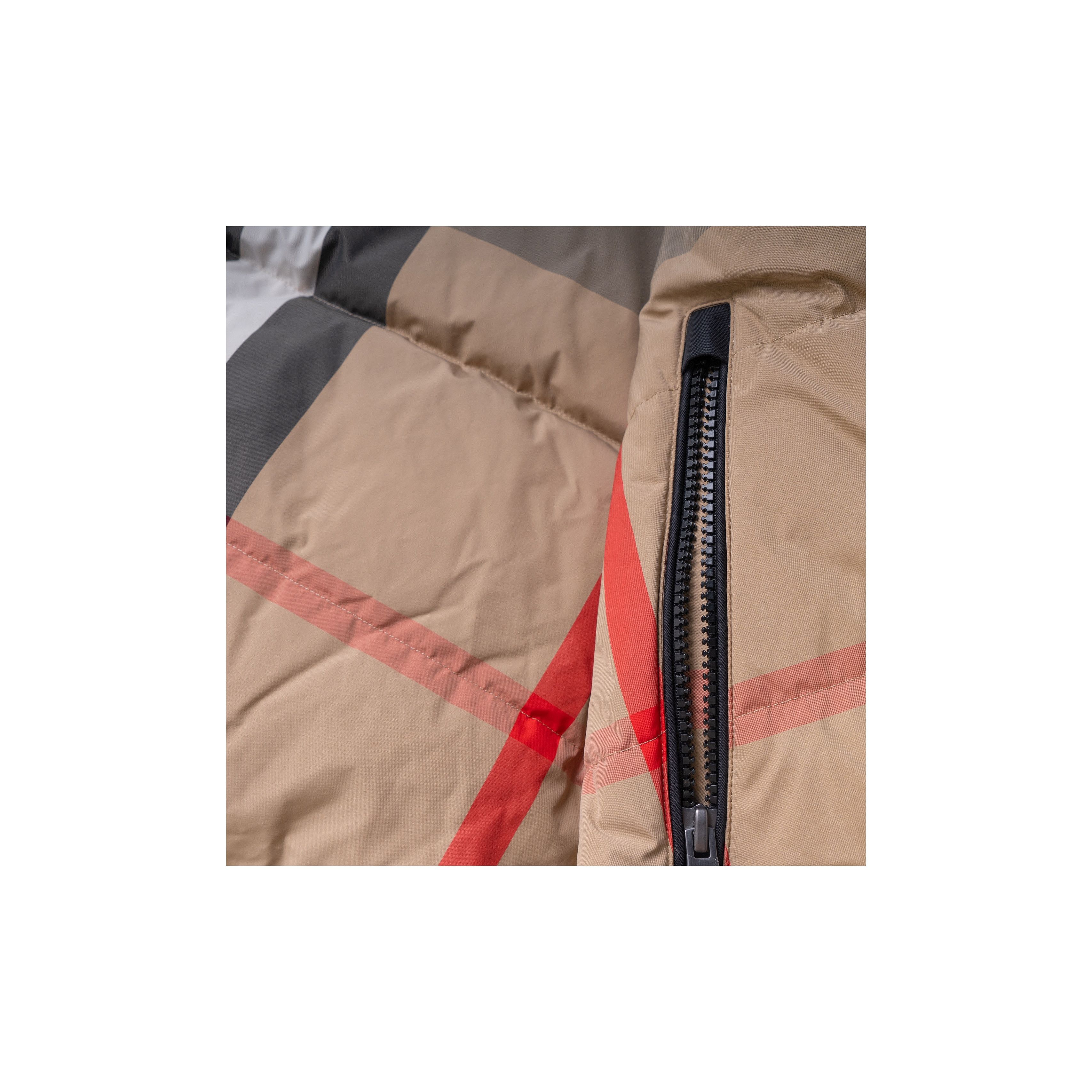 Burberry Burberry Reversible Down Jacket Size XL Size US XL / EU 56 / 4 - 16 Thumbnail