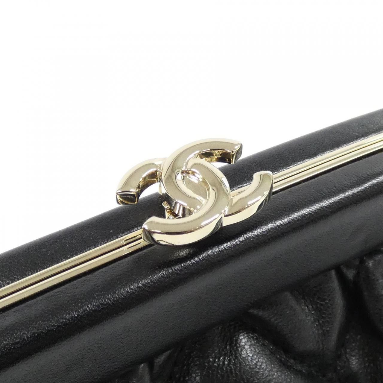 Chanel Chanel Chanel Lambskin Shoulder Bag Leather Shoulder Bag AS4717 DUTY FREE for USA Size ONE SIZE - 3 Thumbnail