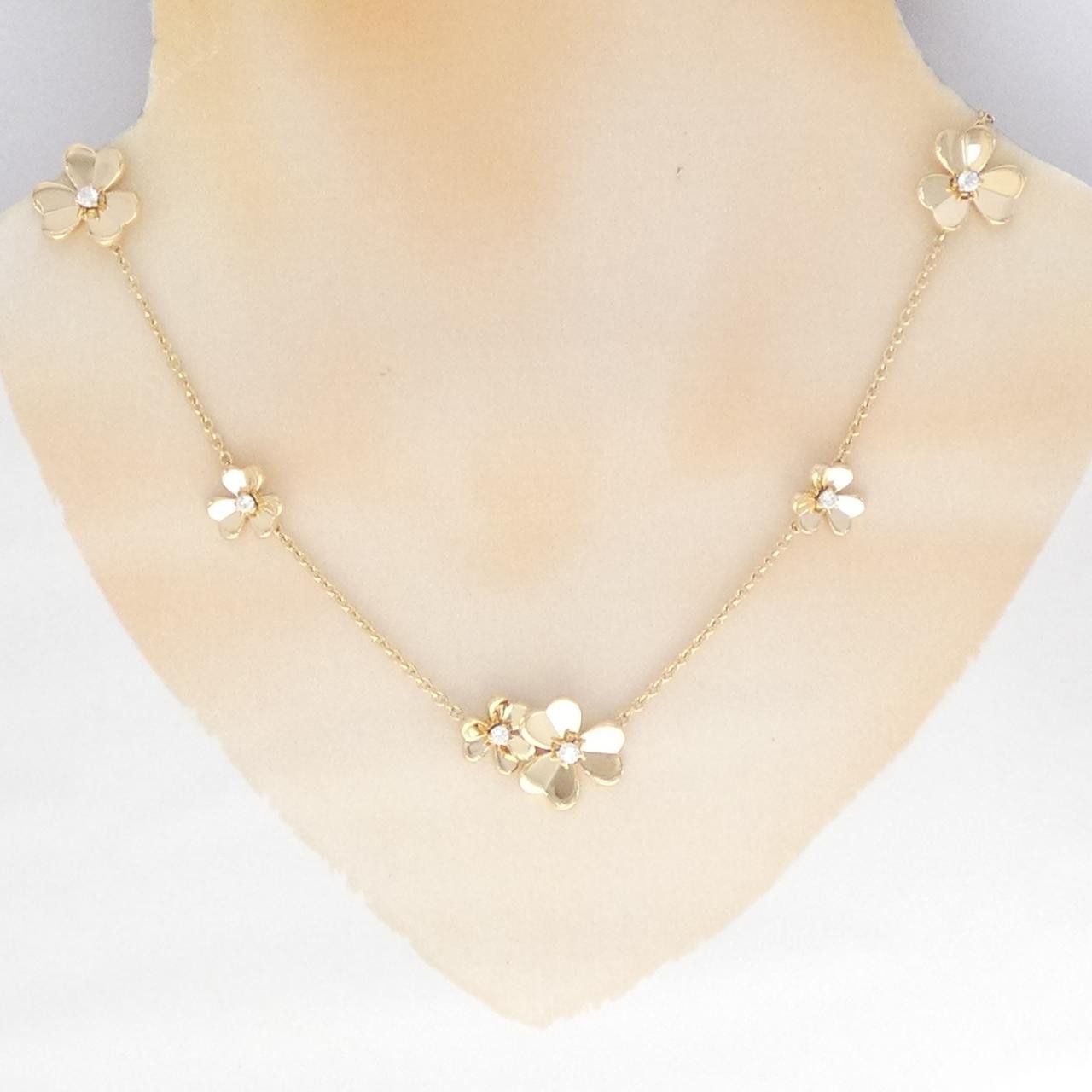 Van Cleef & Arpels Van Cleef & Arpels Van Cleef & Arpels Frivole 9 Flowers 18K Yellow Gold Diamond Necklace Precious Metal Necklace VCARD31500 DUTY FREE for USA Size ONE SIZE - 6 Thumbnail