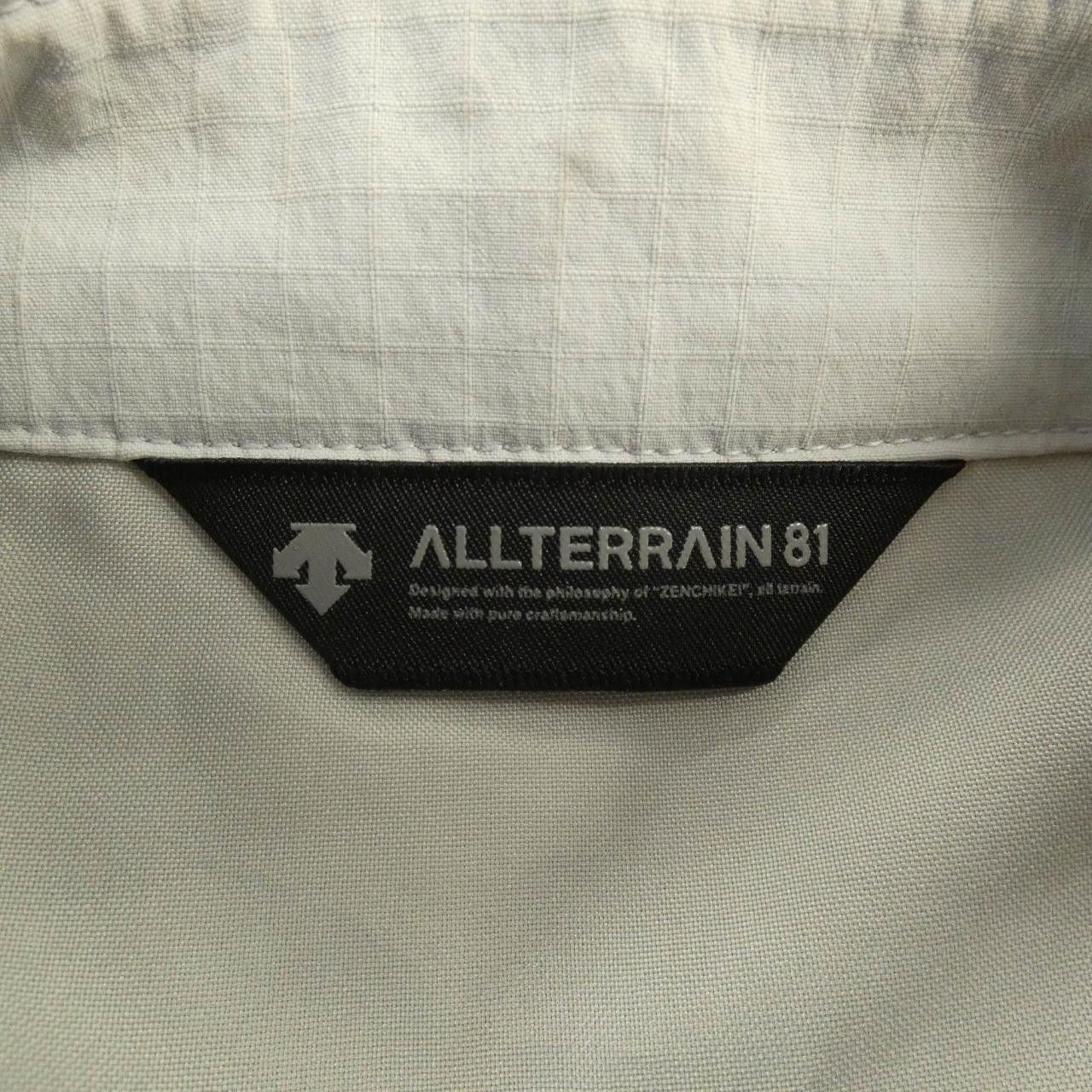 Other Other Descente ALLTERRAIN Vest Textile Outerwear ALLTERRAIN DUTY FREE for USA Size ONE SIZE - 4 Thumbnail