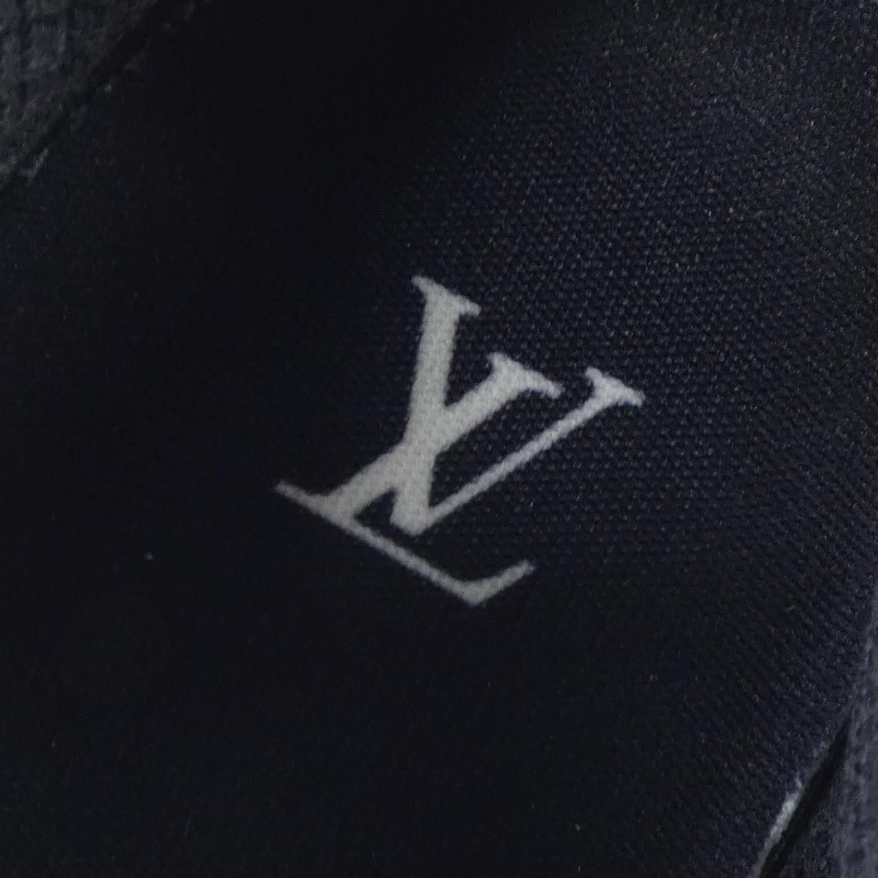 Louis Vuitton Louis Vuitton Louis Vuitton Tatic Line Sneakers Plastic / Synthetic Shoes DUTY FREE for USA Size ONE SIZE - 6 Thumbnail
