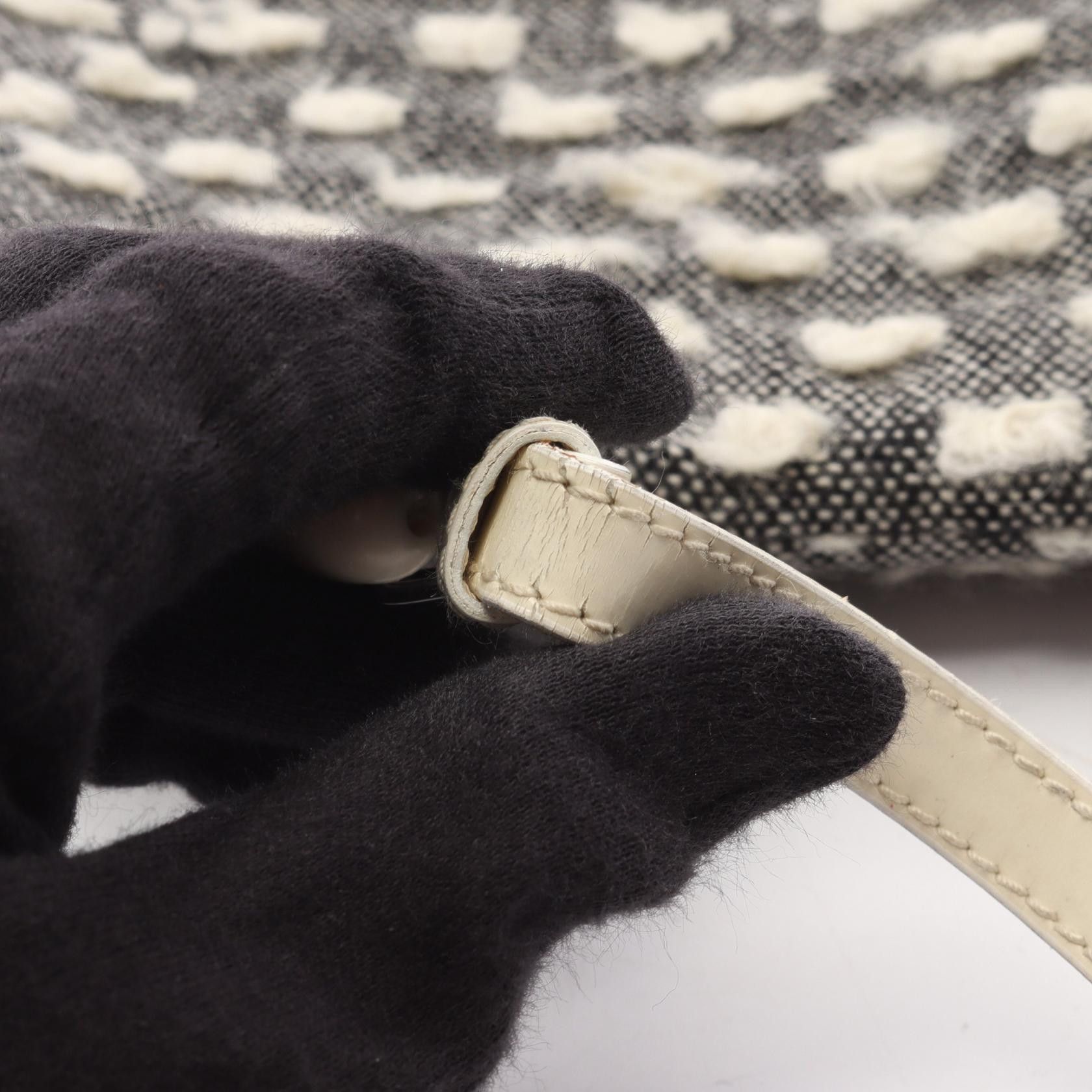 Dior Dior Dior Maris Pearl Wool Leather Shoulder Bag Textile Shoulder Bag DUTY FREE for USA Size ONE SIZE - 9 Thumbnail