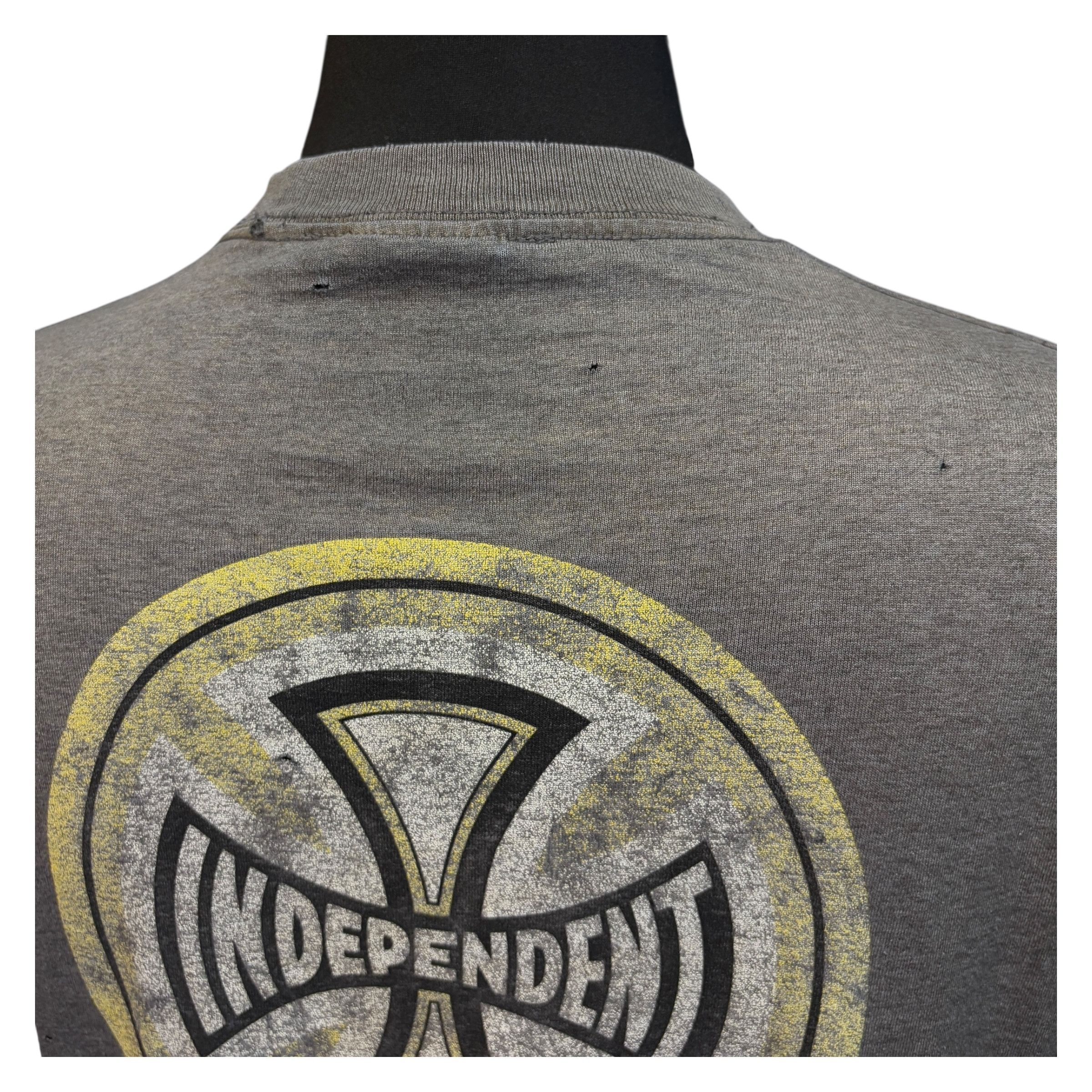 Vintage INDEPENDENT T-Shirt Size L Size US L / EU 52-54 / 3 - 7 Thumbnail