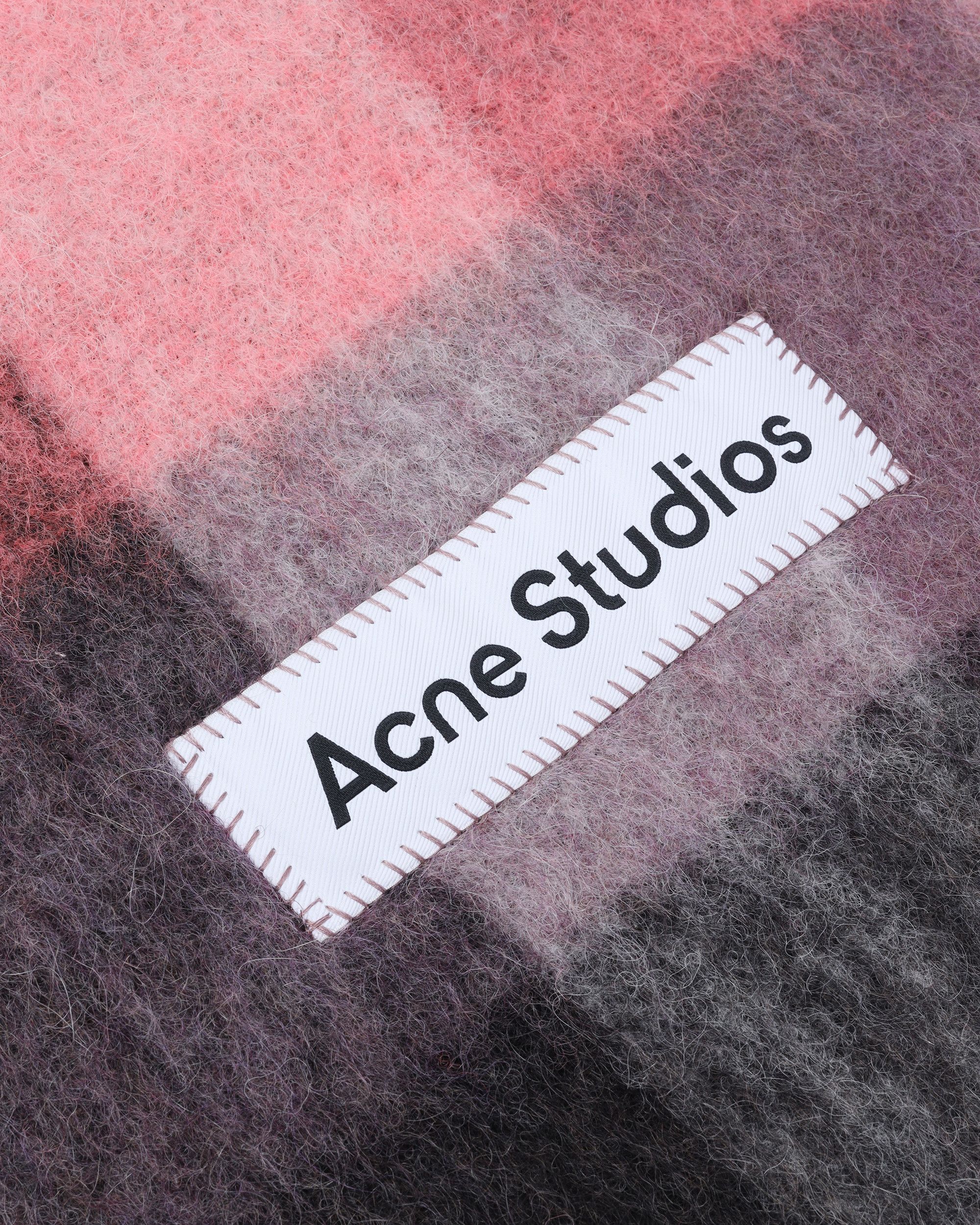 Acne Studios Acne Studios Plaid Scarf Size ONE SIZE - 4 Thumbnail