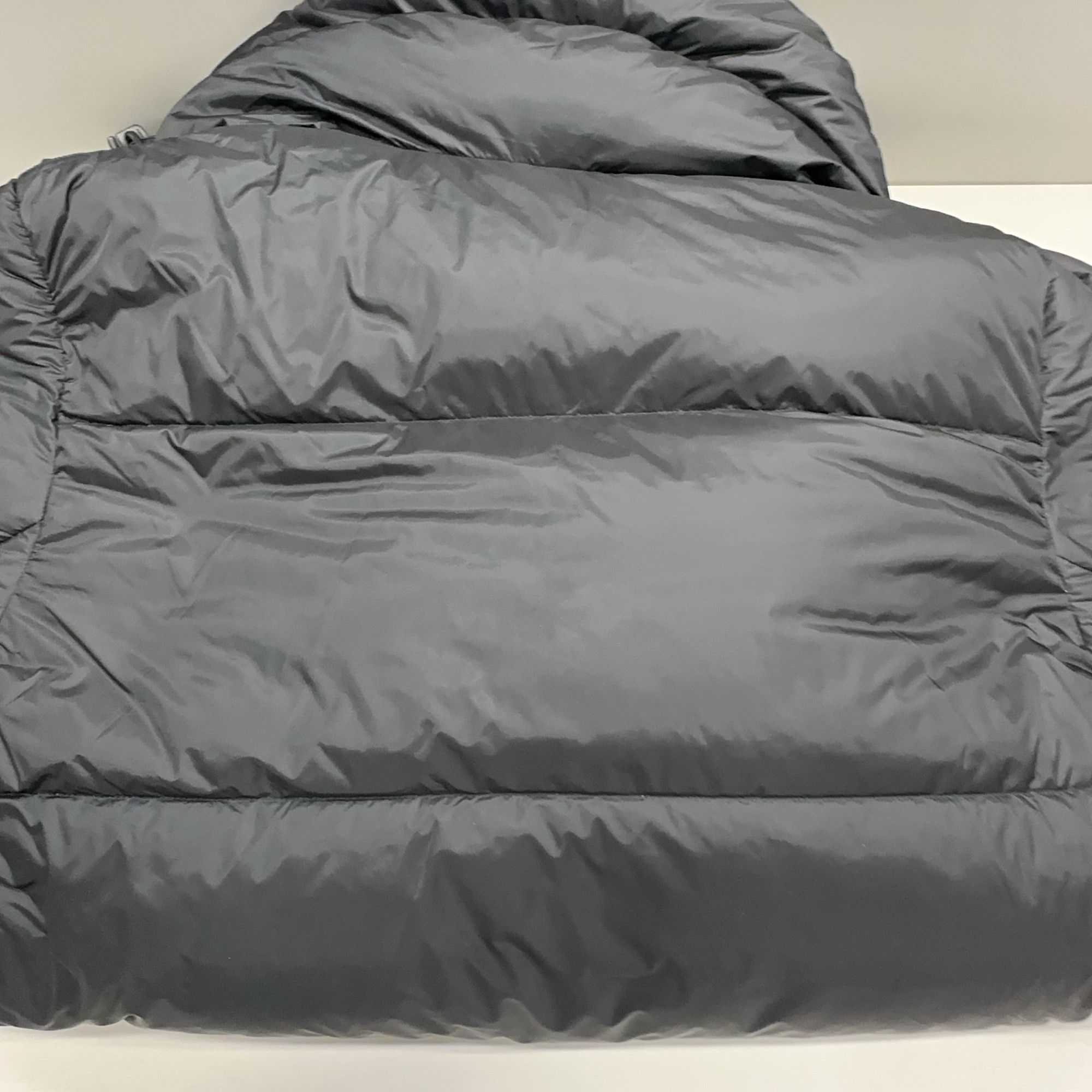 Burberry Burberry Check Lined Down Jacket Size M Size US M / EU 48-50 / 2 - 10 Thumbnail