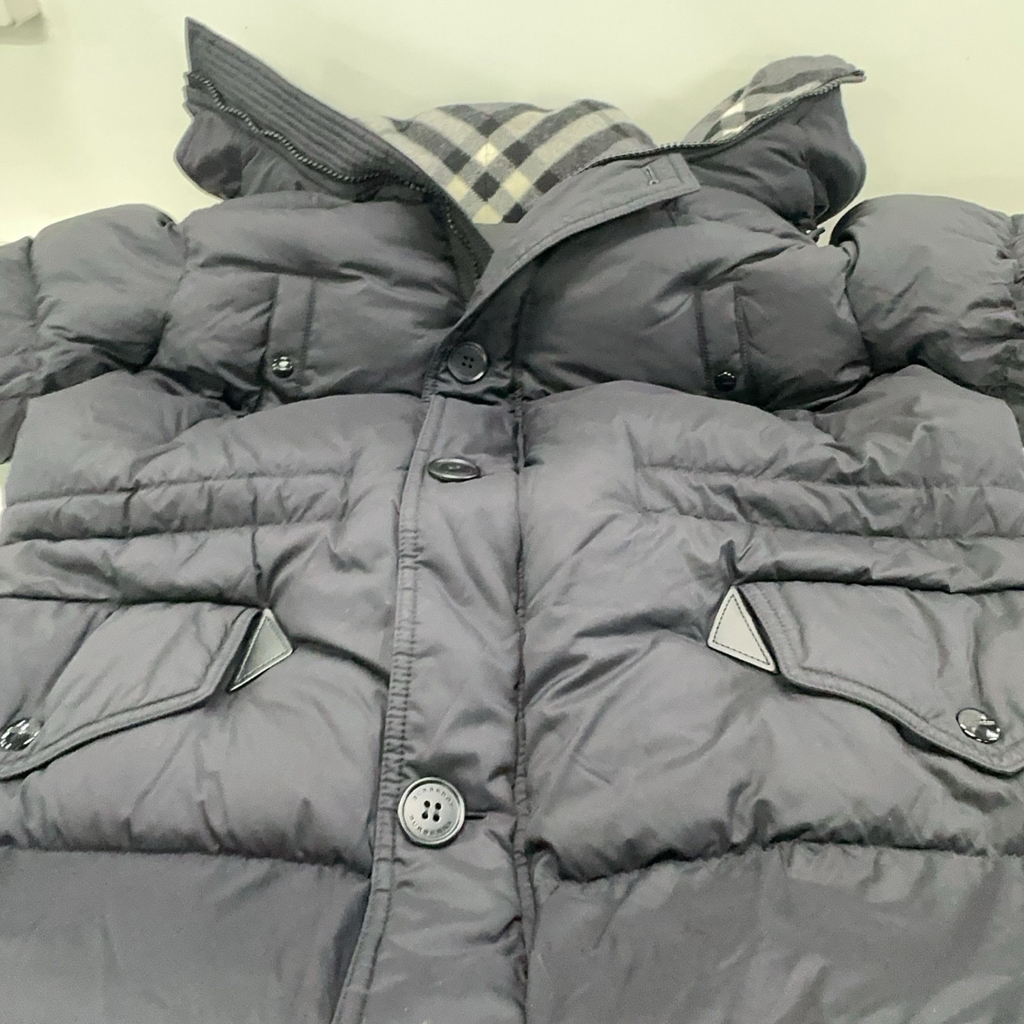 Burberry Burberry Check Hooded Down Coat Size M Size US M / EU 48-50 / 2 - 12 Thumbnail