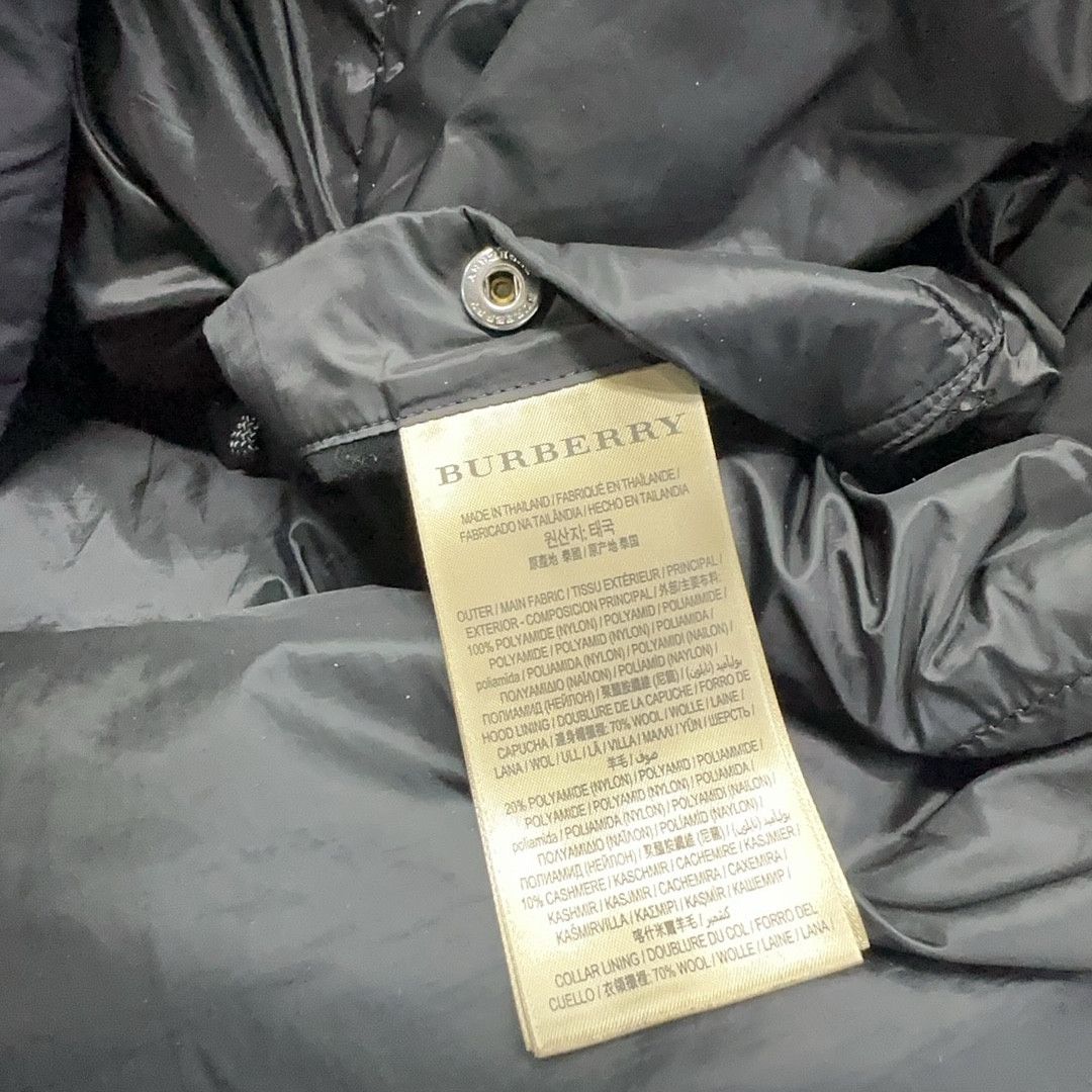 Burberry Burberry Check Hooded Down Coat Size M Size US M / EU 48-50 / 2 - 4 Thumbnail