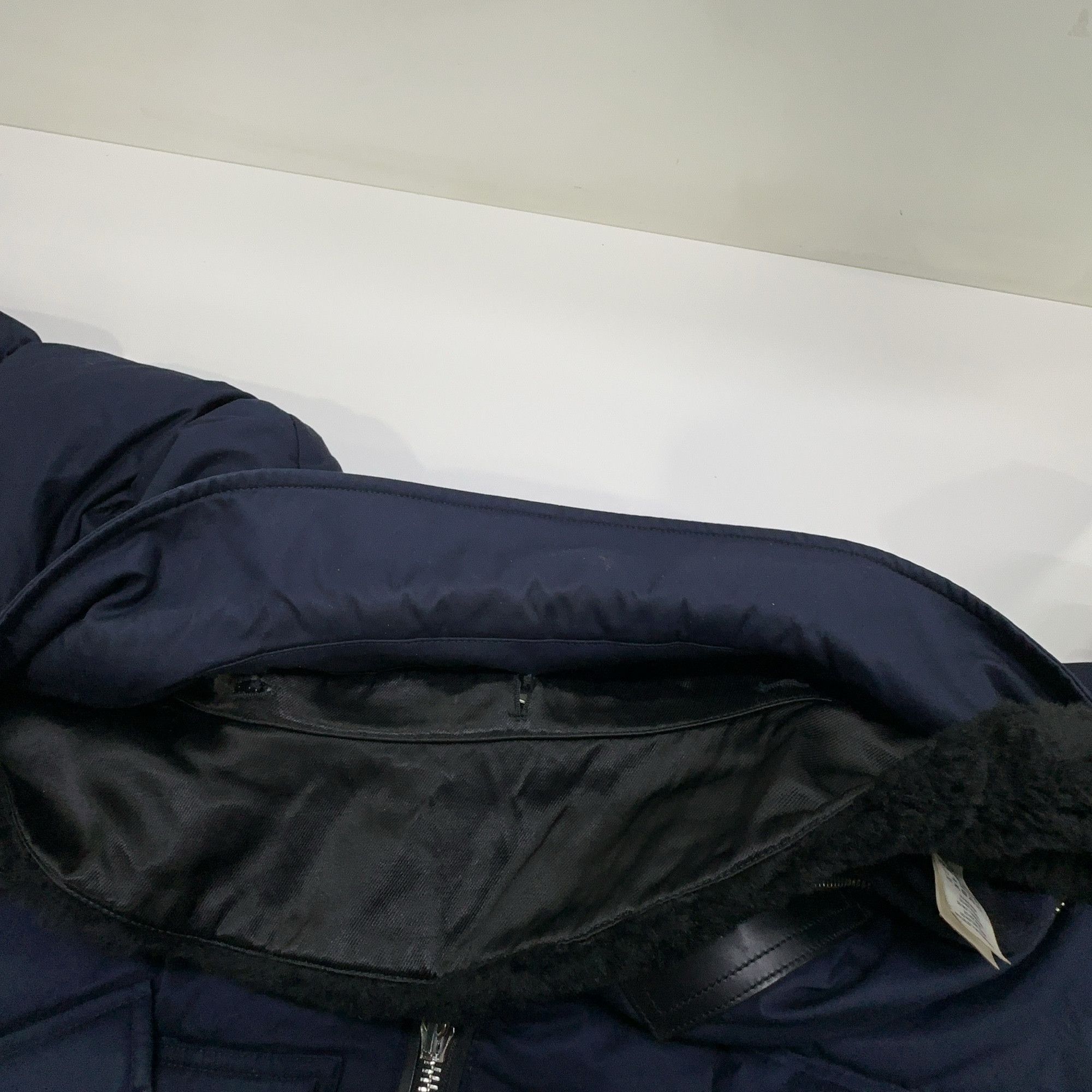Burberry Burberry Shearling Collar Down Jacket Size M Size US M / EU 48-50 / 2 - 8 Thumbnail