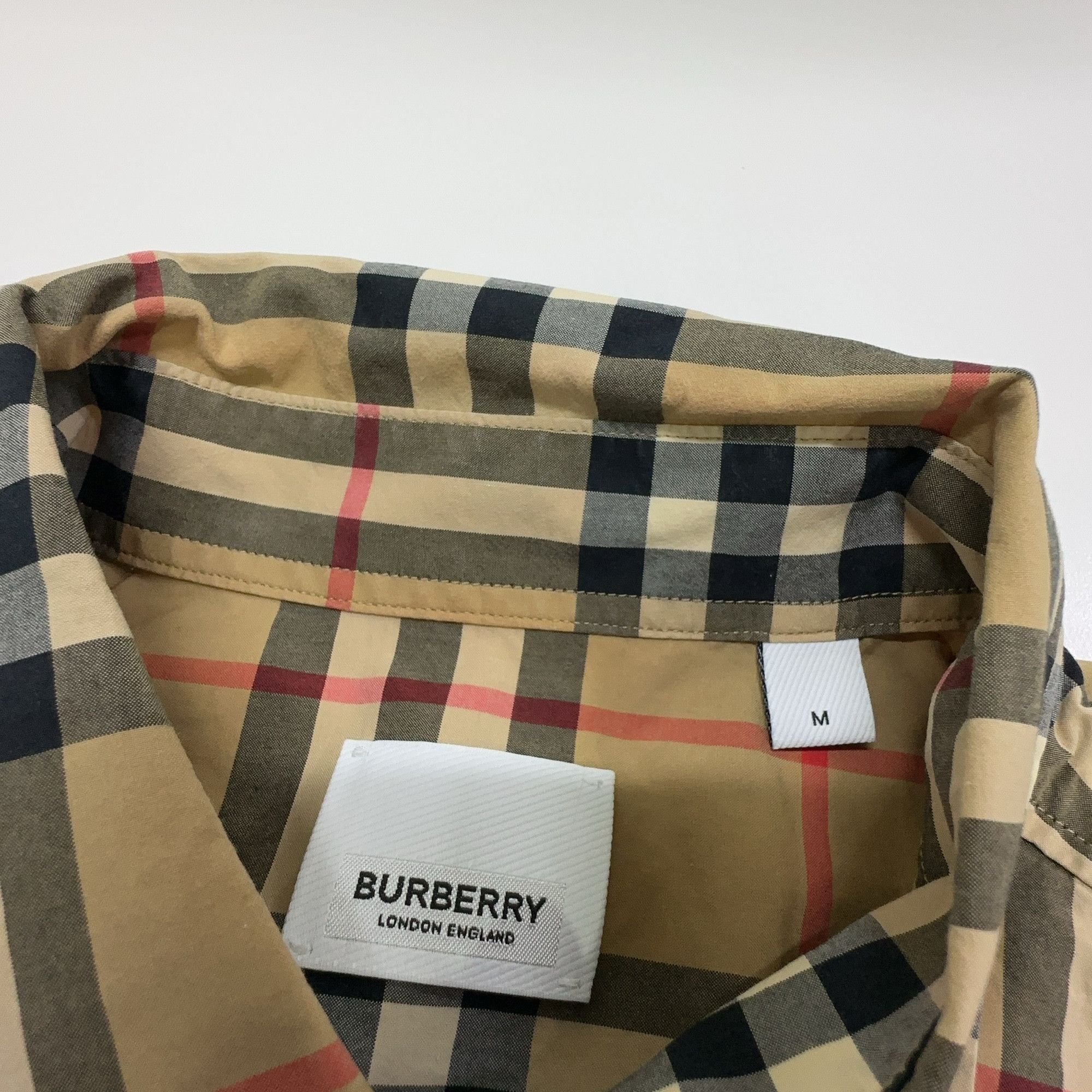 Burberry Burberry Classic Check Long Sleeve Button Up Shirt Size M Size US M / EU 48-50 / 2 - 3 Thumbnail