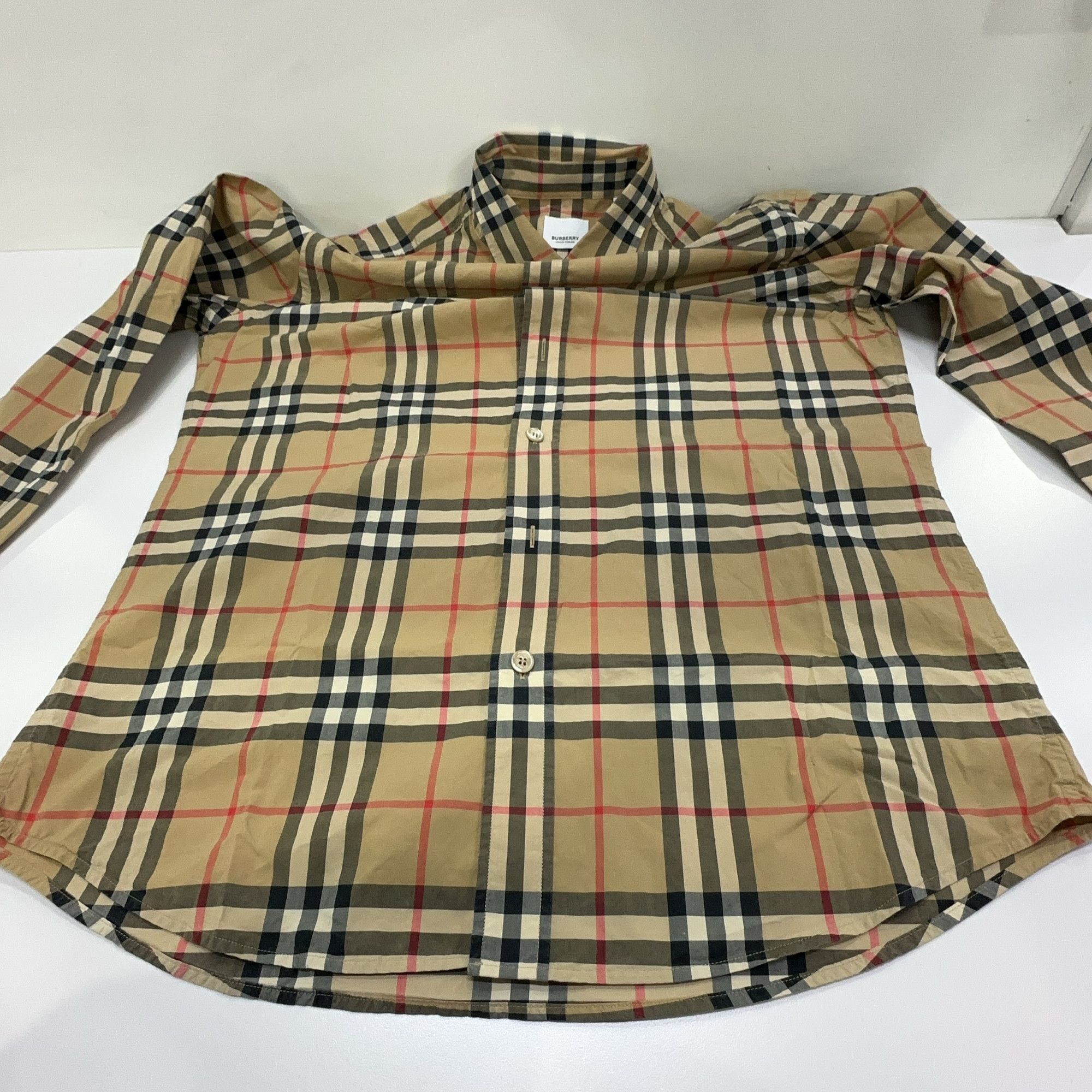 Burberry Burberry Classic Check Long Sleeve Button Up Shirt Size M Size US M / EU 48-50 / 2 - 7 Thumbnail