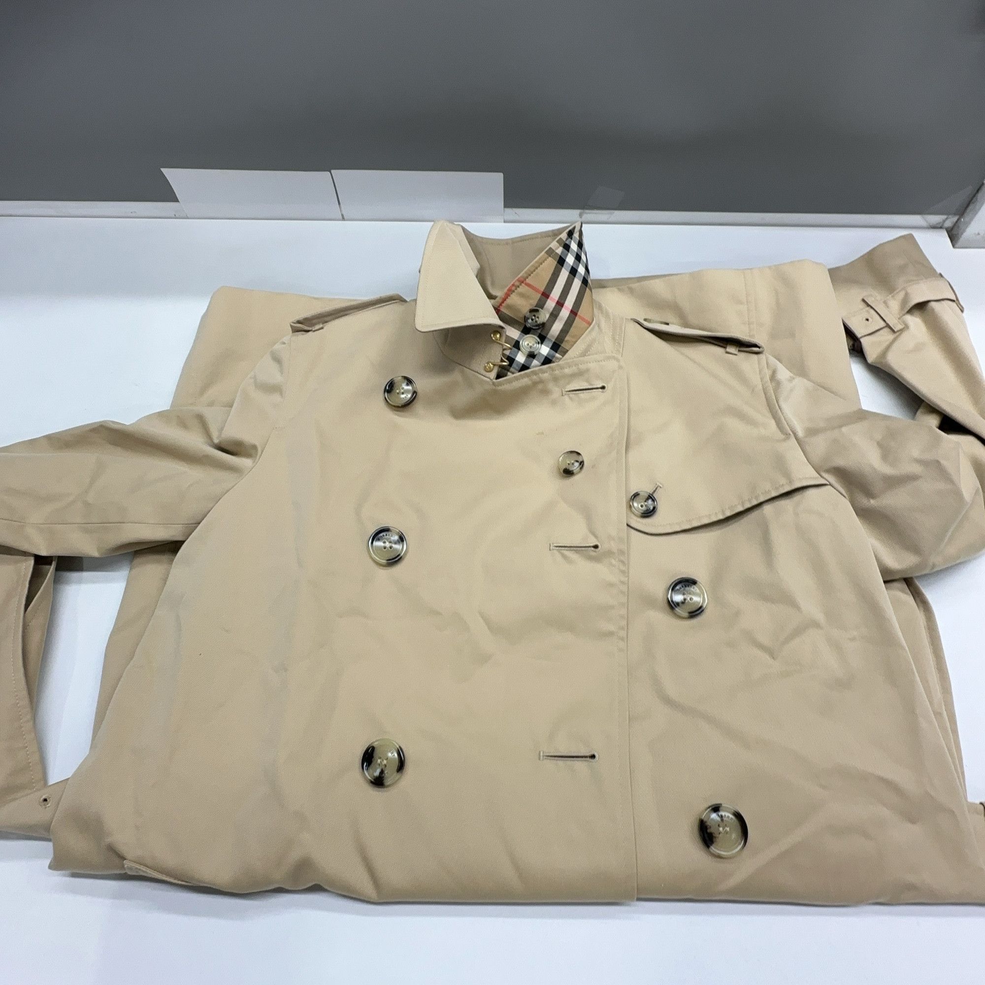 Burberry Burberry The Kensington Trench Coat Size 4 Size S / US 4 / IT 40 - 6 Thumbnail